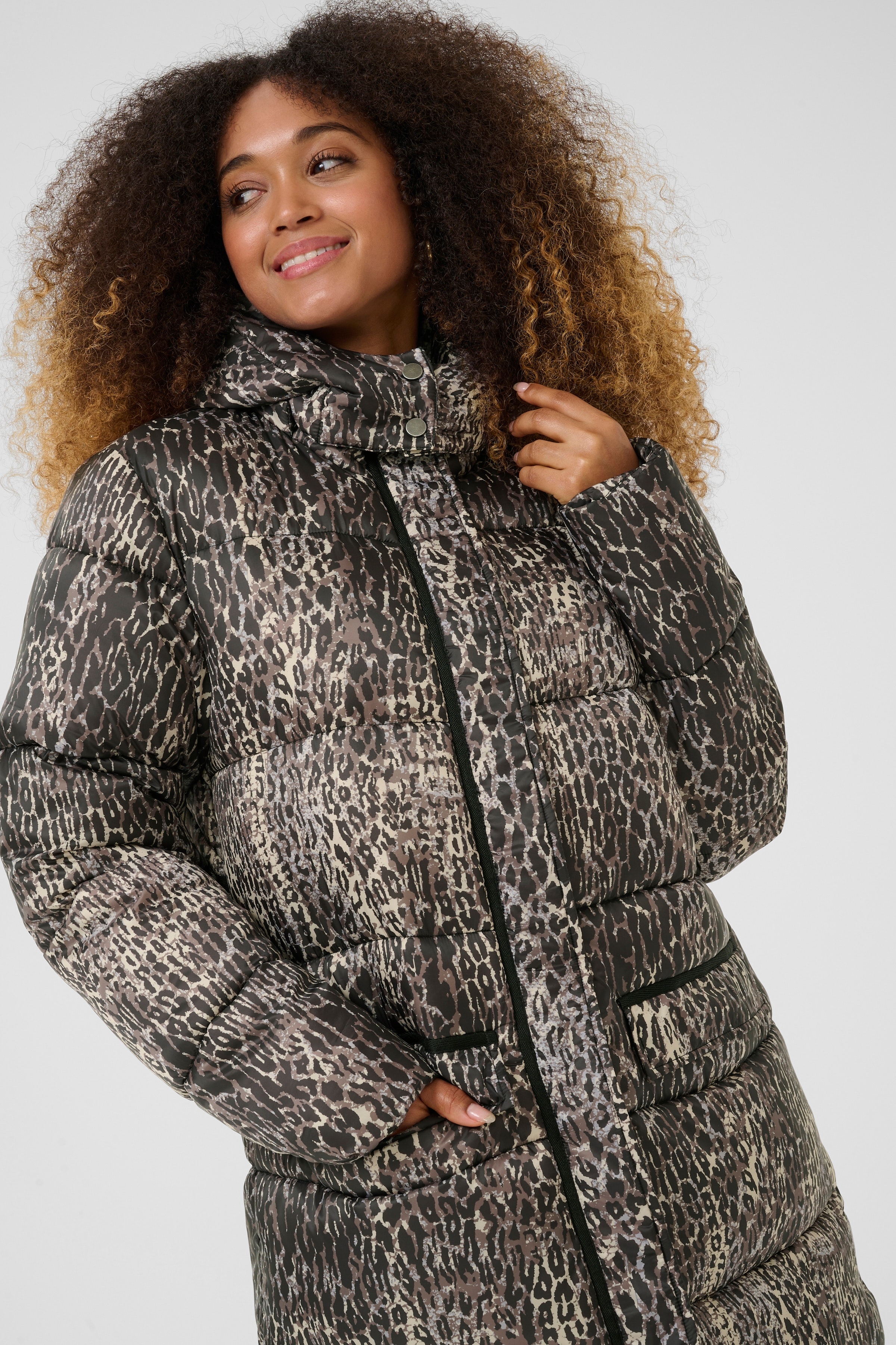 CRGaiagro Ytterplagg LOOKBOOK DETAIL 10614389-107810