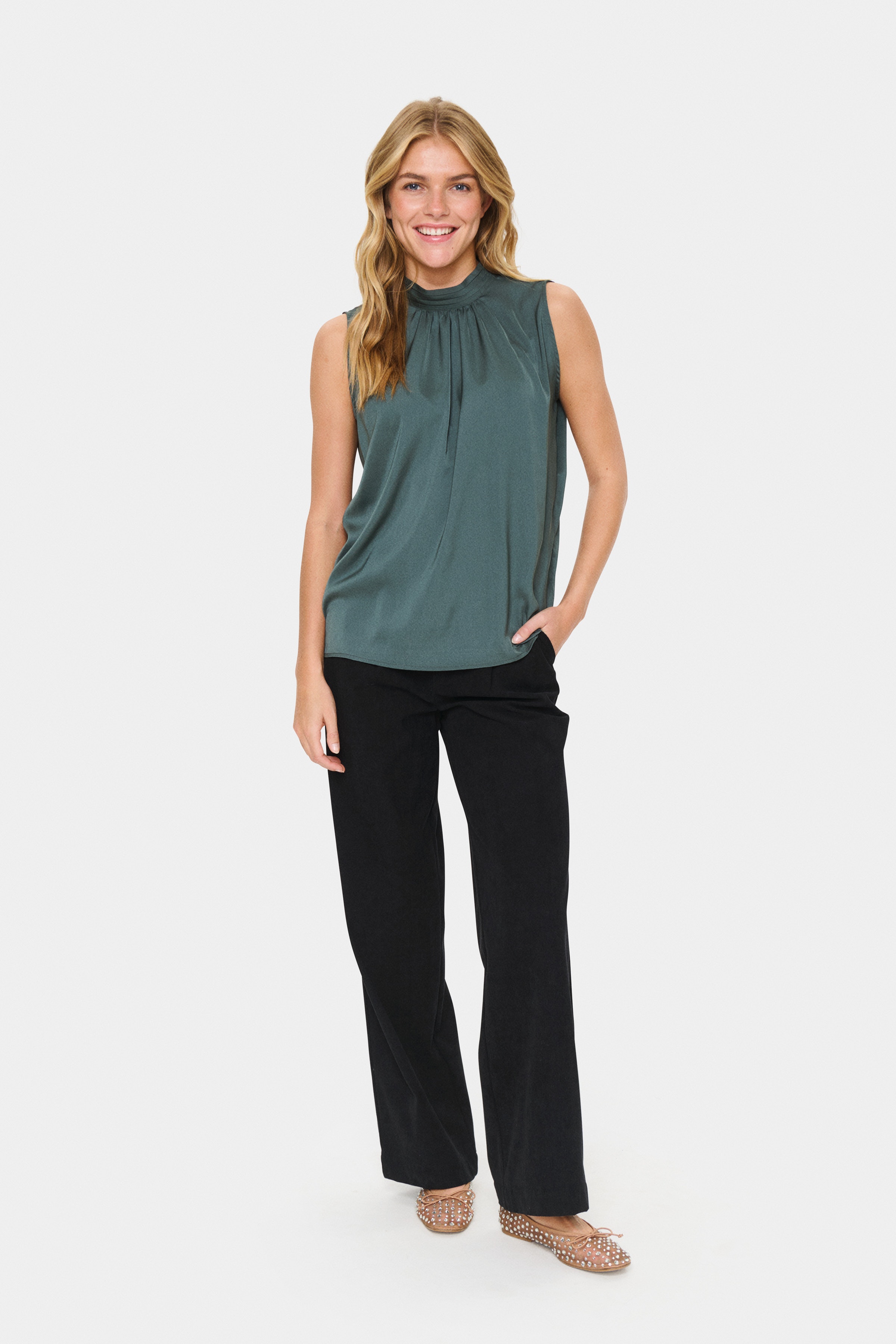 AileenSZ Bluse LOOKBOOK FRONT 30500036-195004