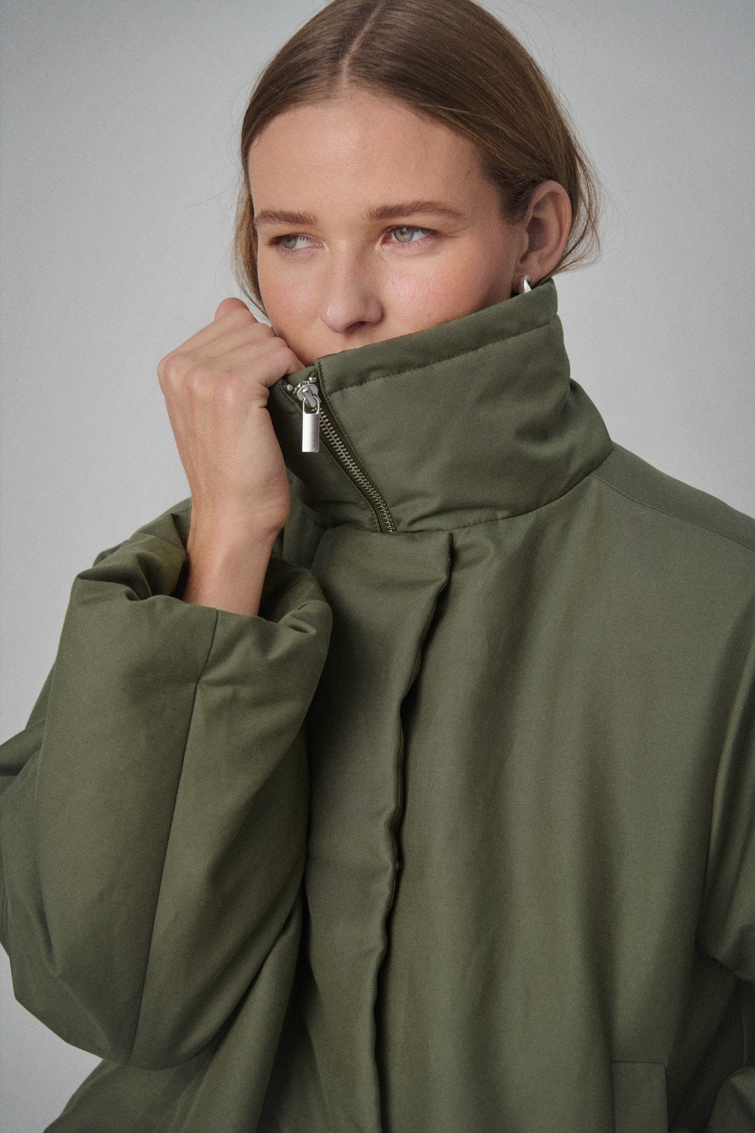 SLAlicie Outerwear LOCATION NONE 30408255-190511