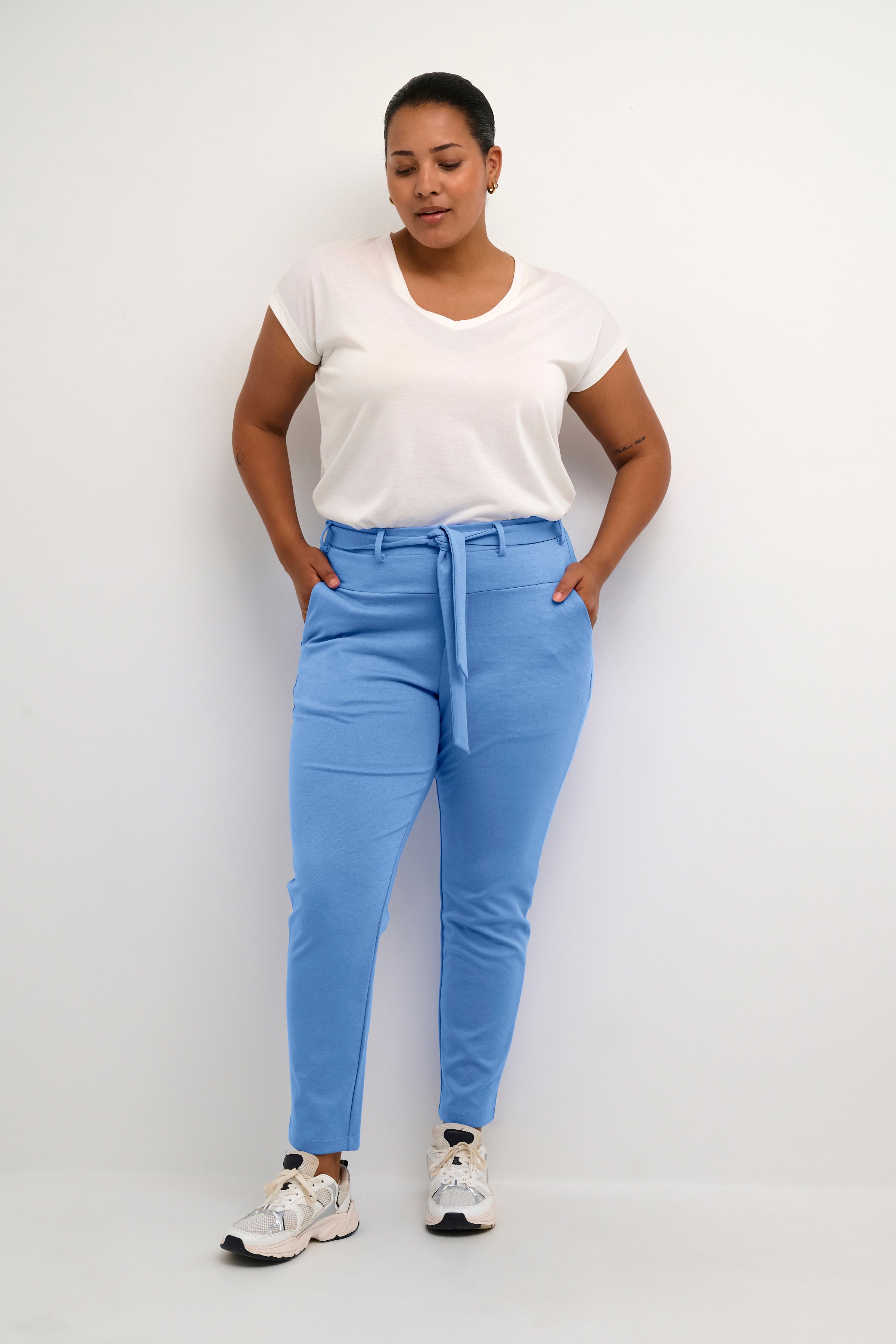 KCjenna Trousers LOOKBOOK FRONT 10582254-174037