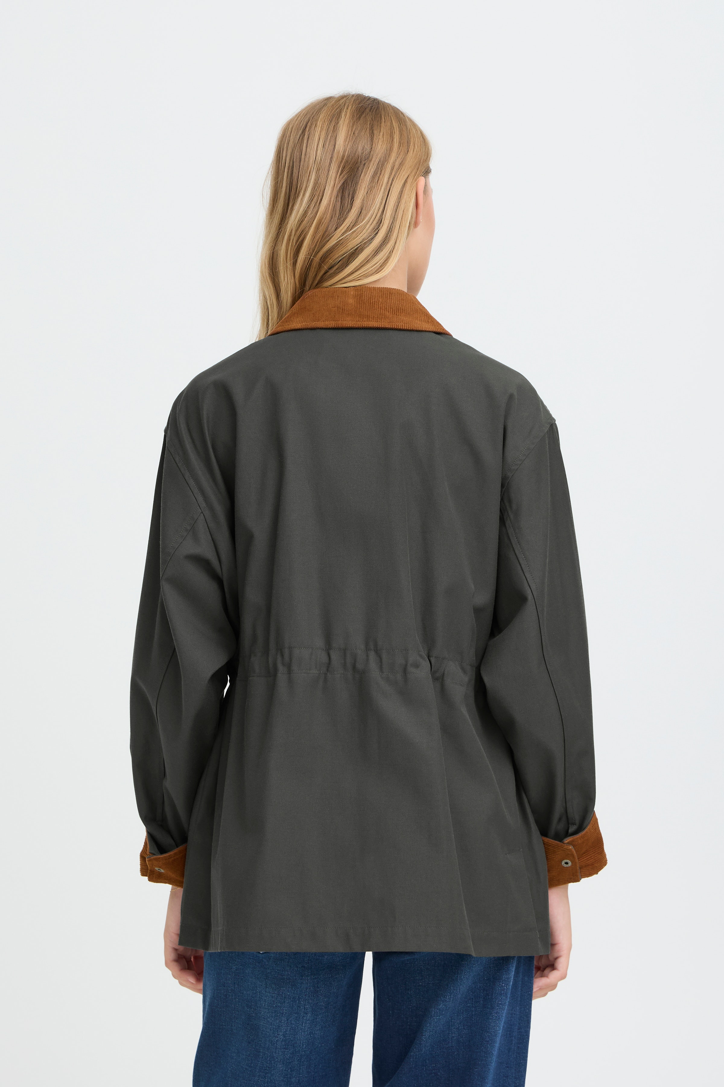 IHEDIMO Outerwear LOOKBOOK BACK 20124893-190000