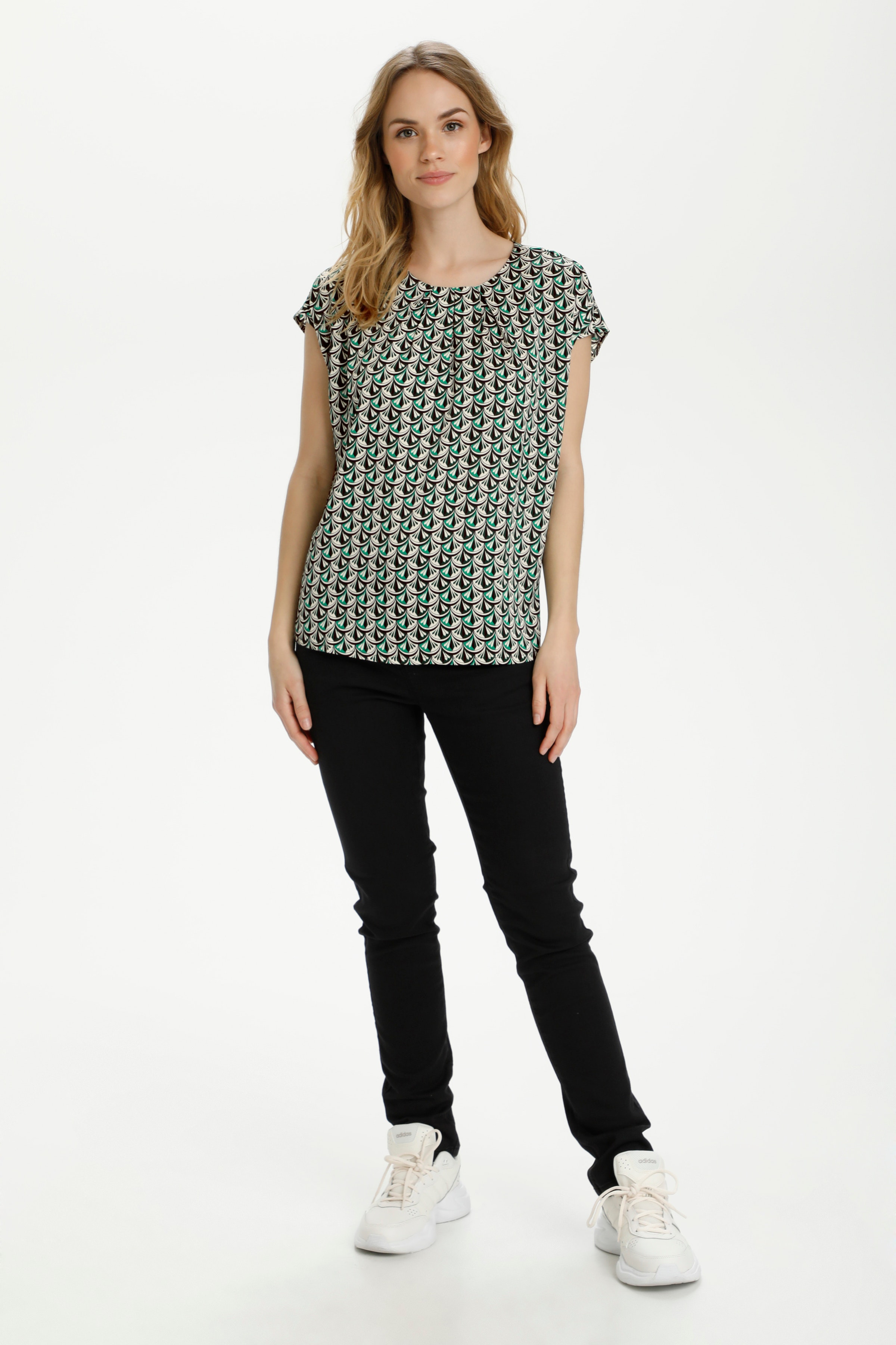 KAann Blouse LOOKBOOK FRONT 10504586-50966