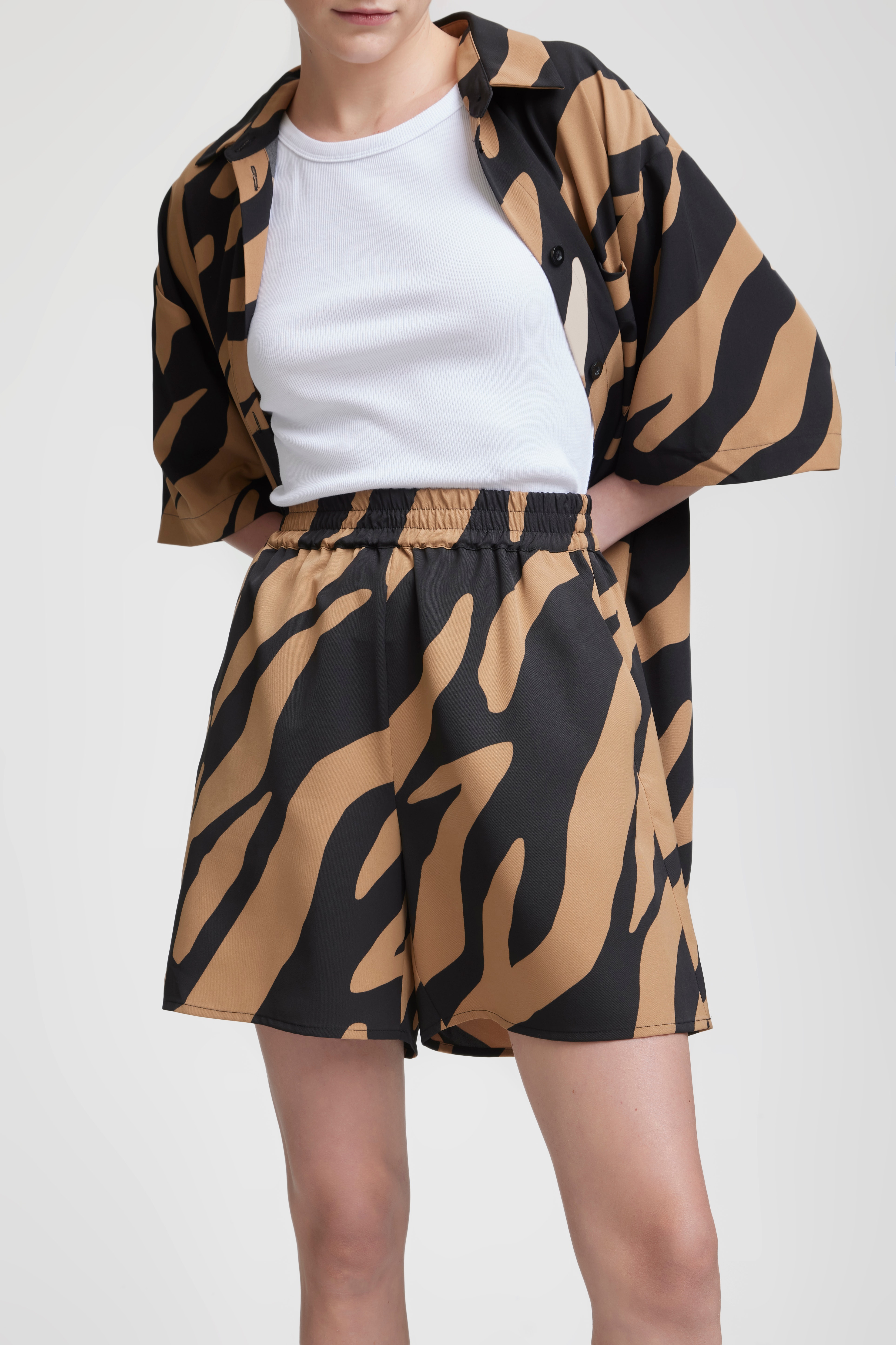 BothildeGZ Shorts LOOKBOOK FRONT 10906256-102184