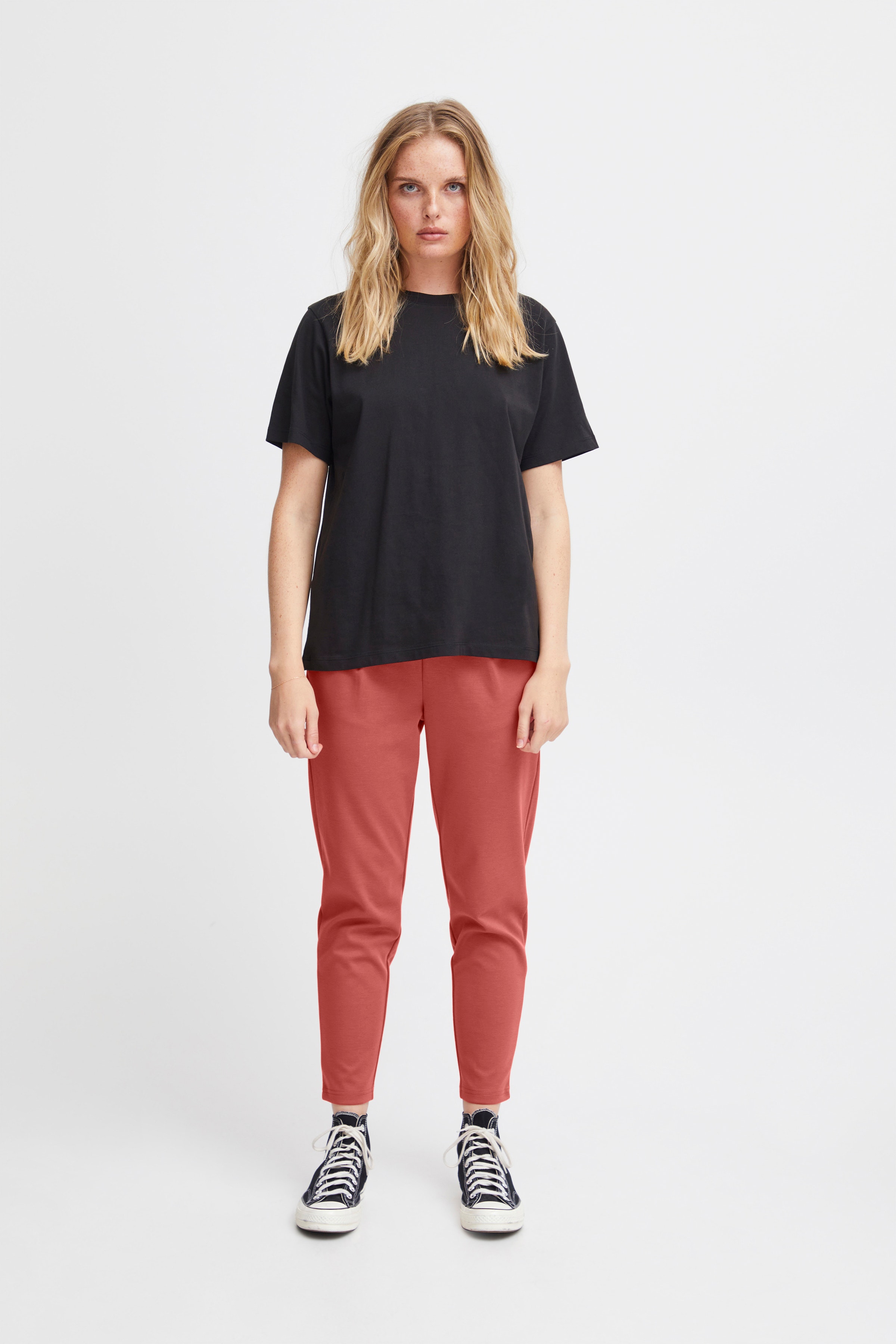 IHKATE Bukser LOOKBOOK FRONT 20104757-171537