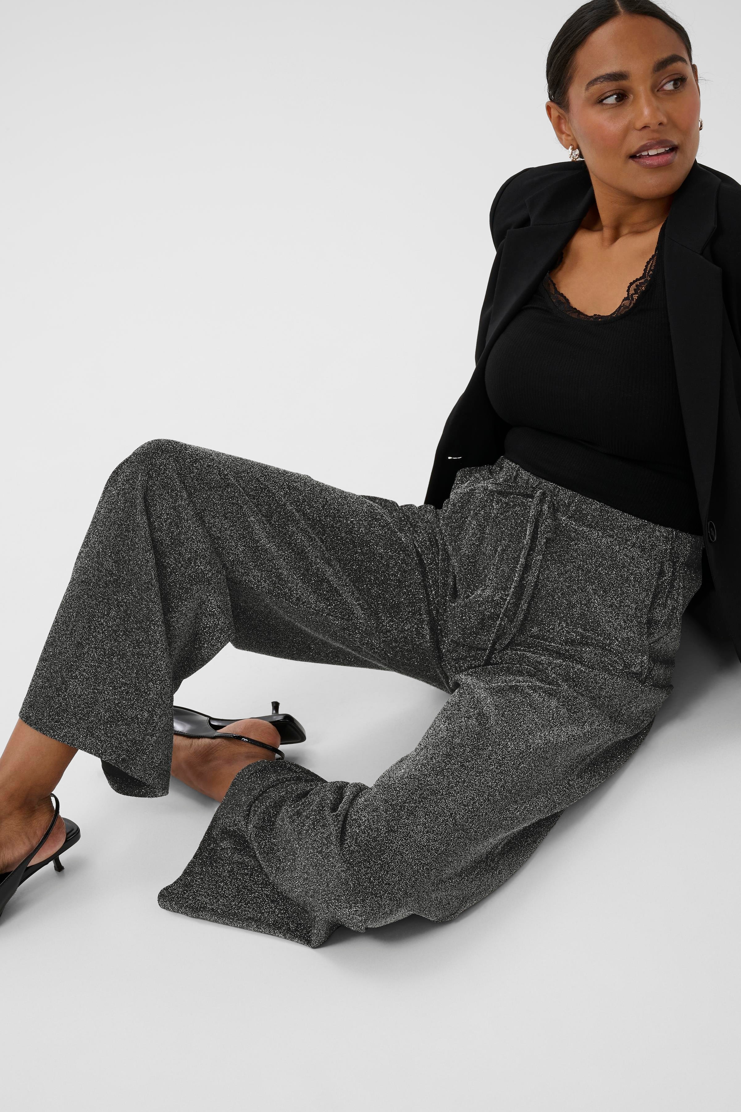 KArita Bukser LOOKBOOK DETAIL 10510918-108581