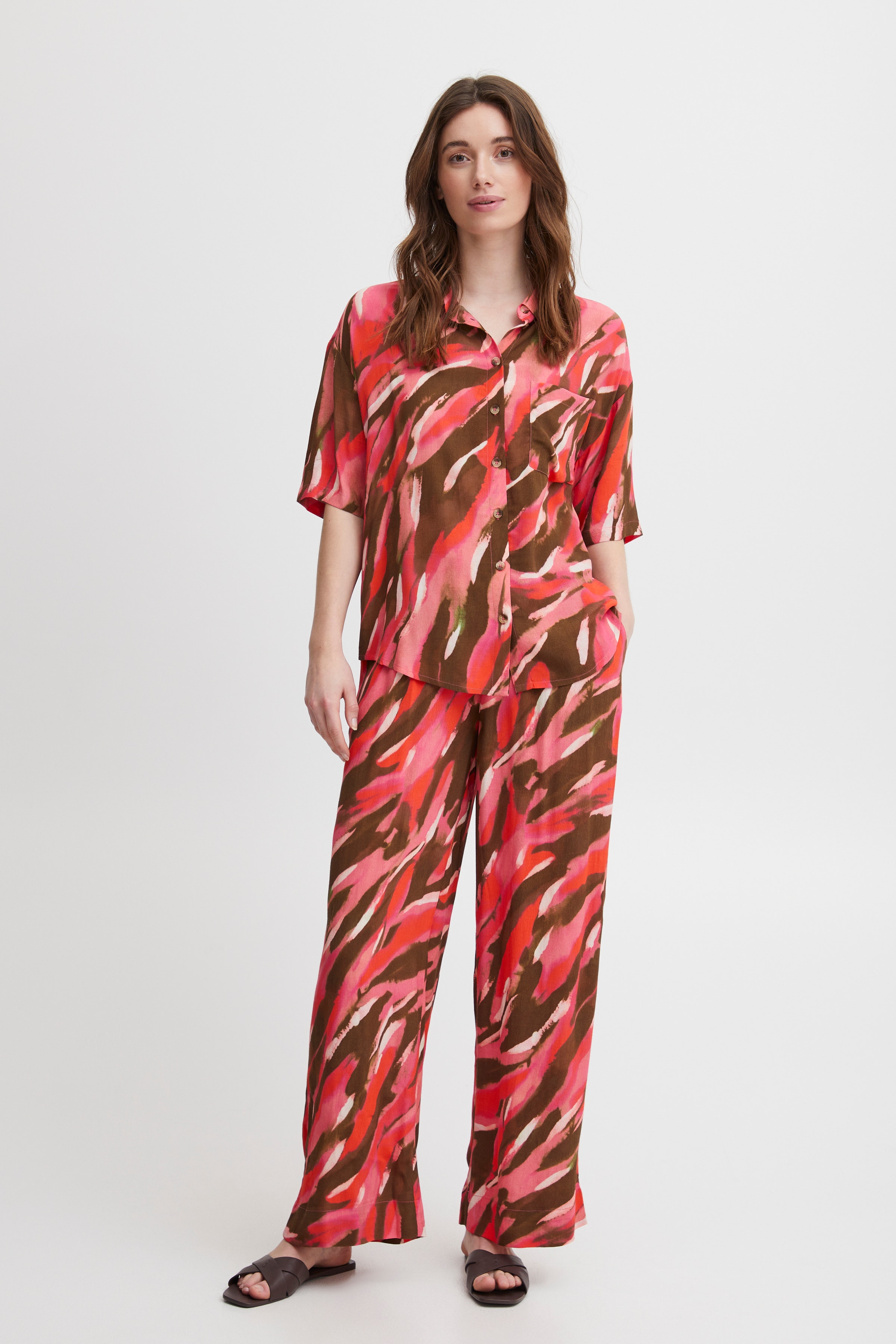 FRKAIYA Hose LOOKBOOK FRONT 20612054-201839