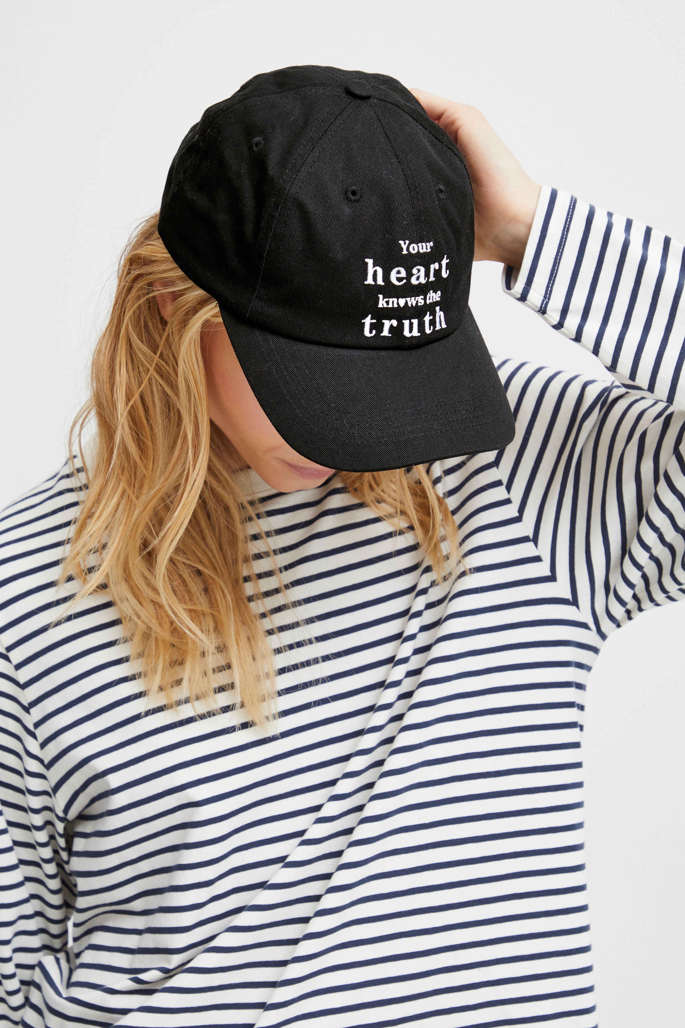 IAKIM Hoed LOOKBOOK DETAIL 20120541-194008