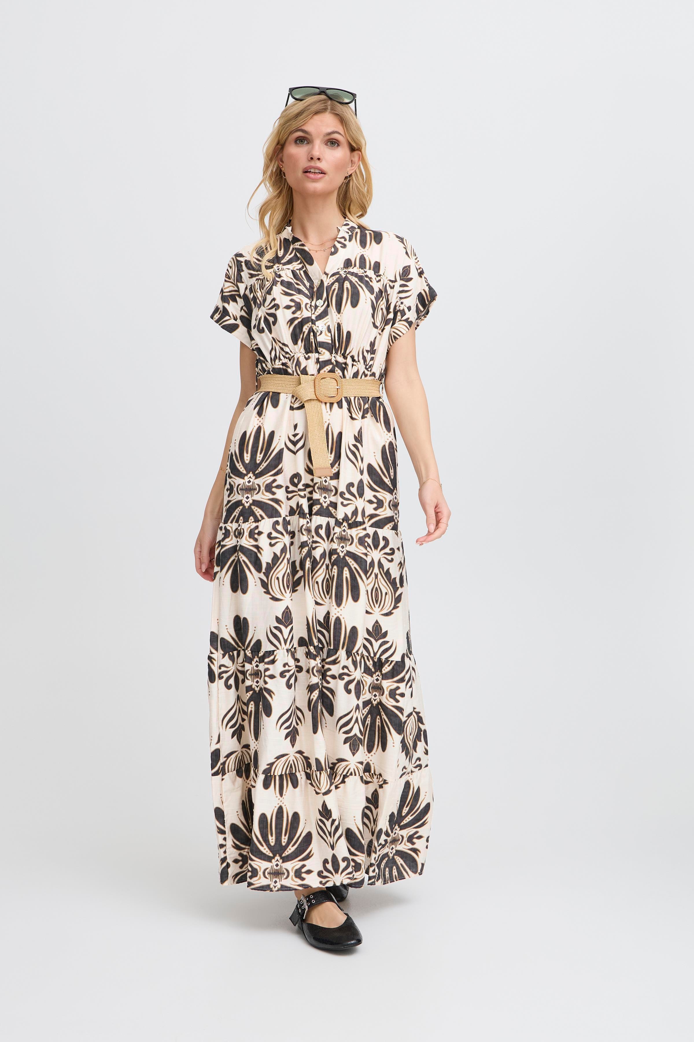 SBMARITHA Kjole LOOKBOOK FRONT 22100964-190303