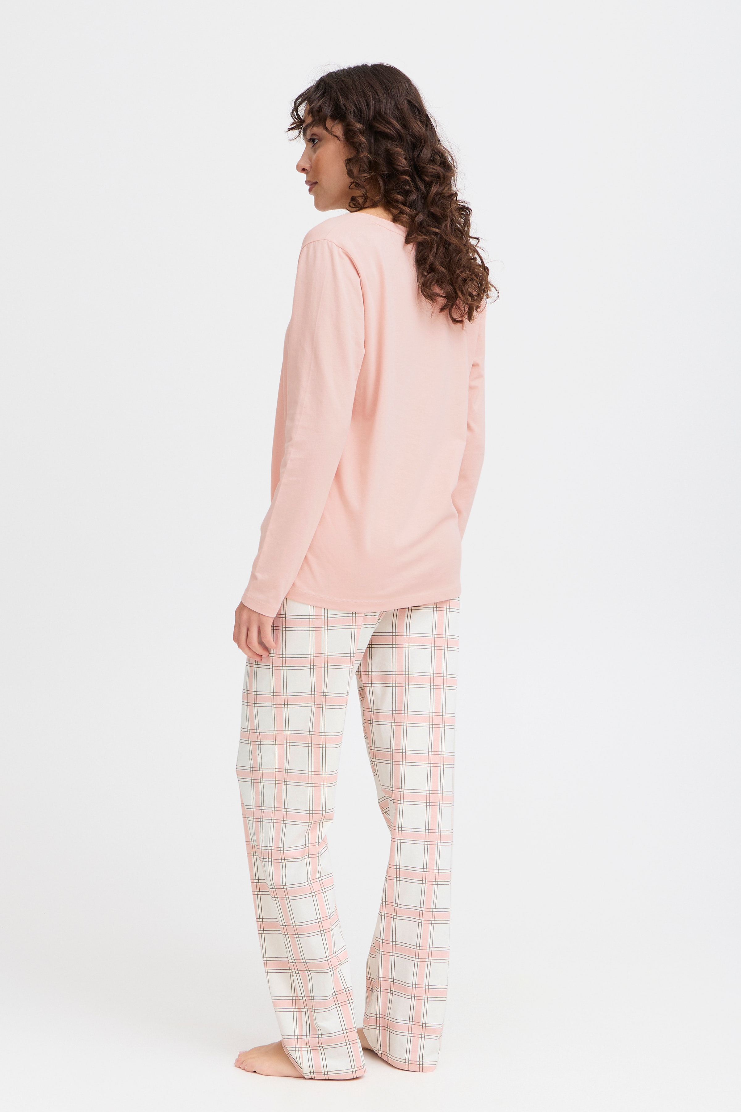 FXKAFI SET 1 Nattøy LOOKBOOK BACK 20615606-205108