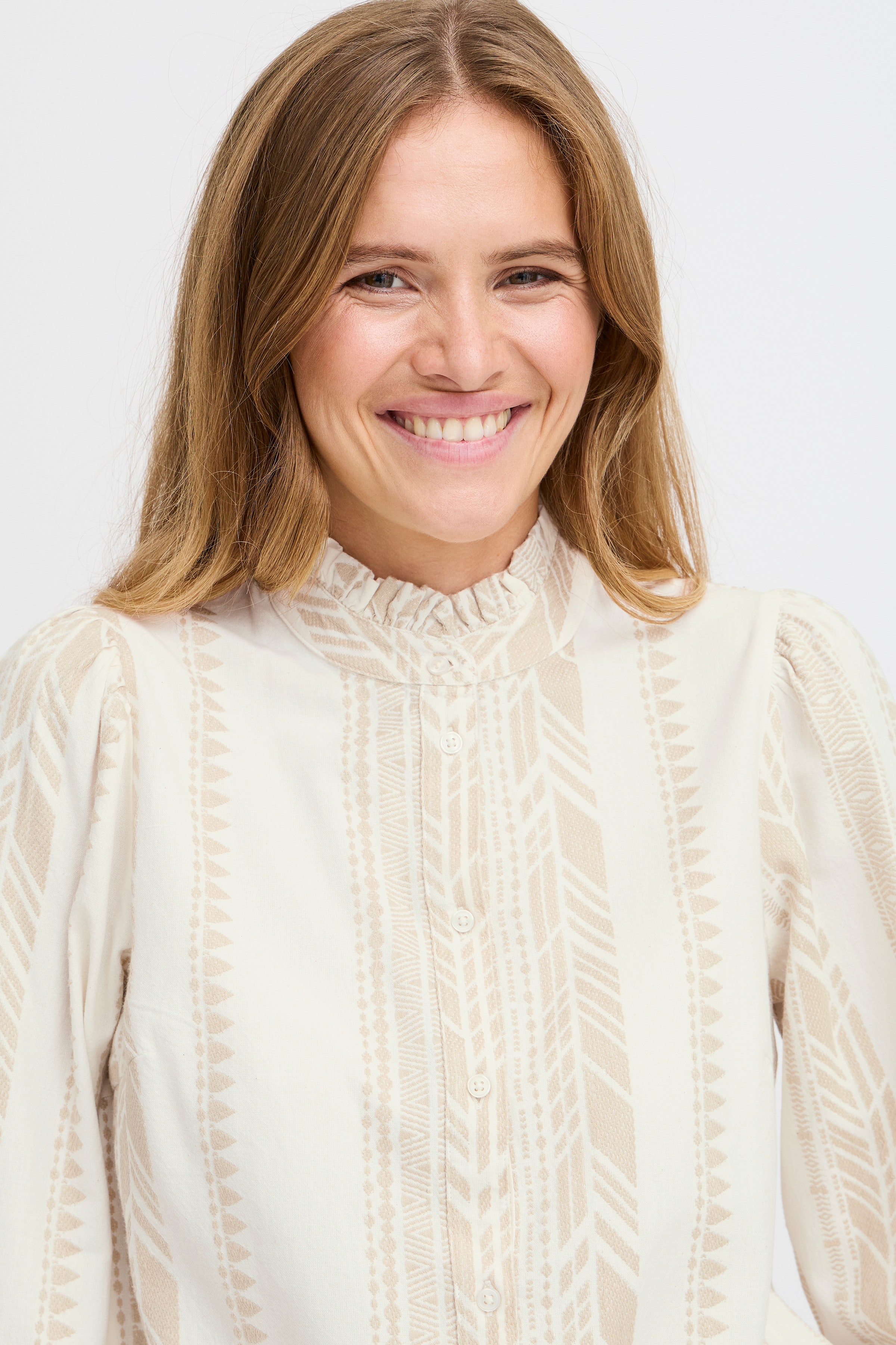 PZTIONA skjorte LOOKBOOK DETAIL 50208687-110105