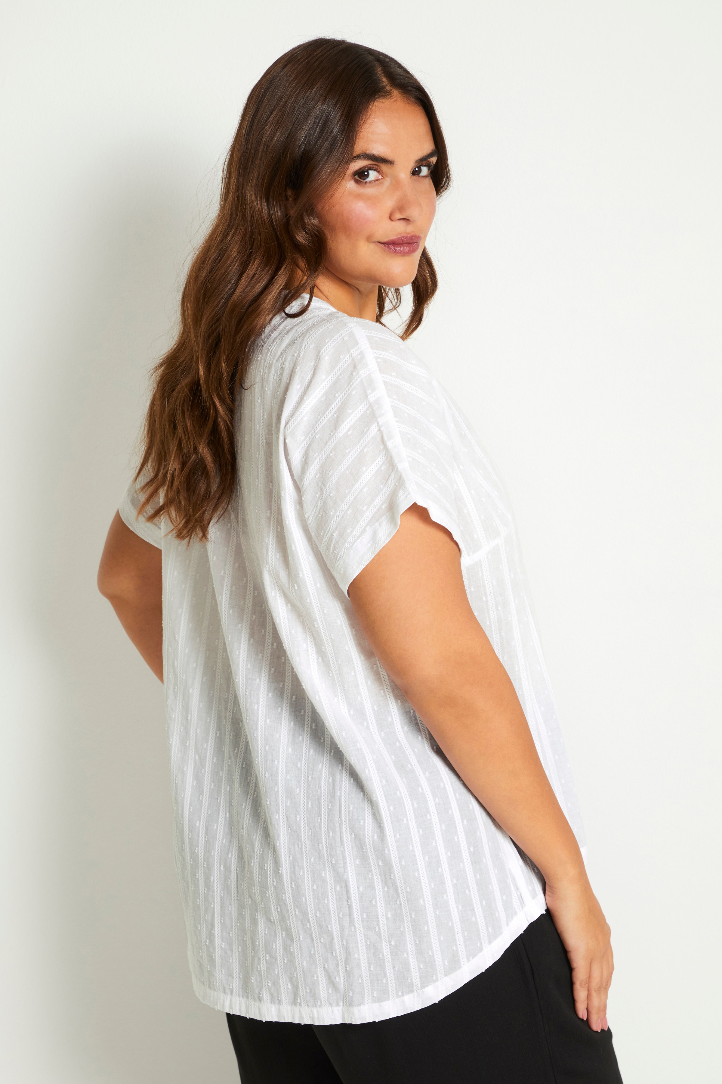 KCjuana Blouse LOOKBOOK BACK 10580847-110602