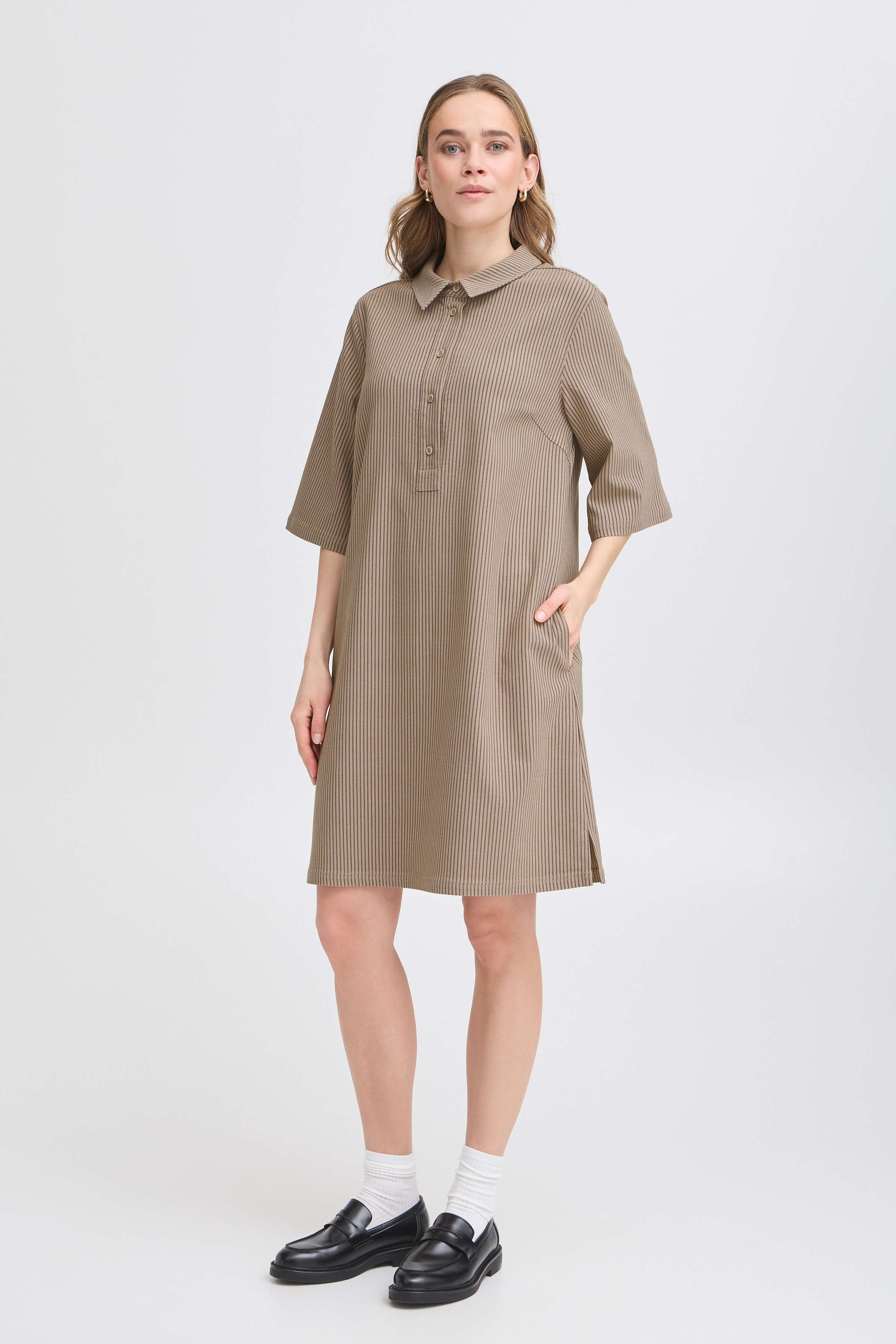 FRENA Kjole LOOKBOOK FRONT 20615753-205244