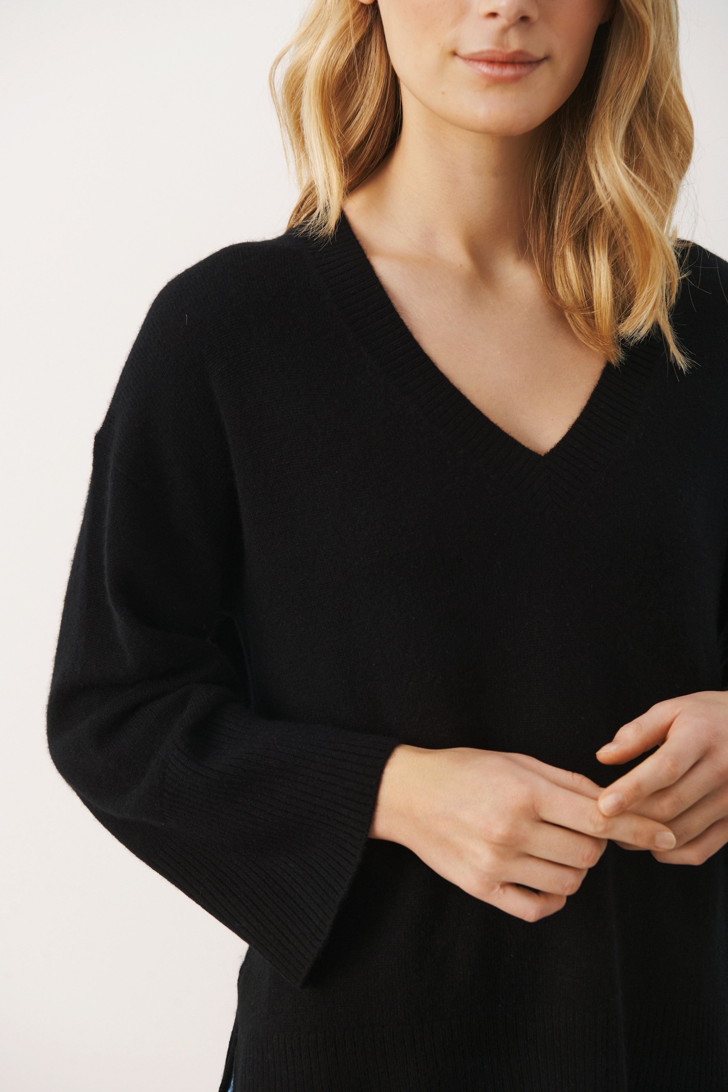 HellinPW Cashmere sweater LOOKBOOK DETAIL 30305876-194008