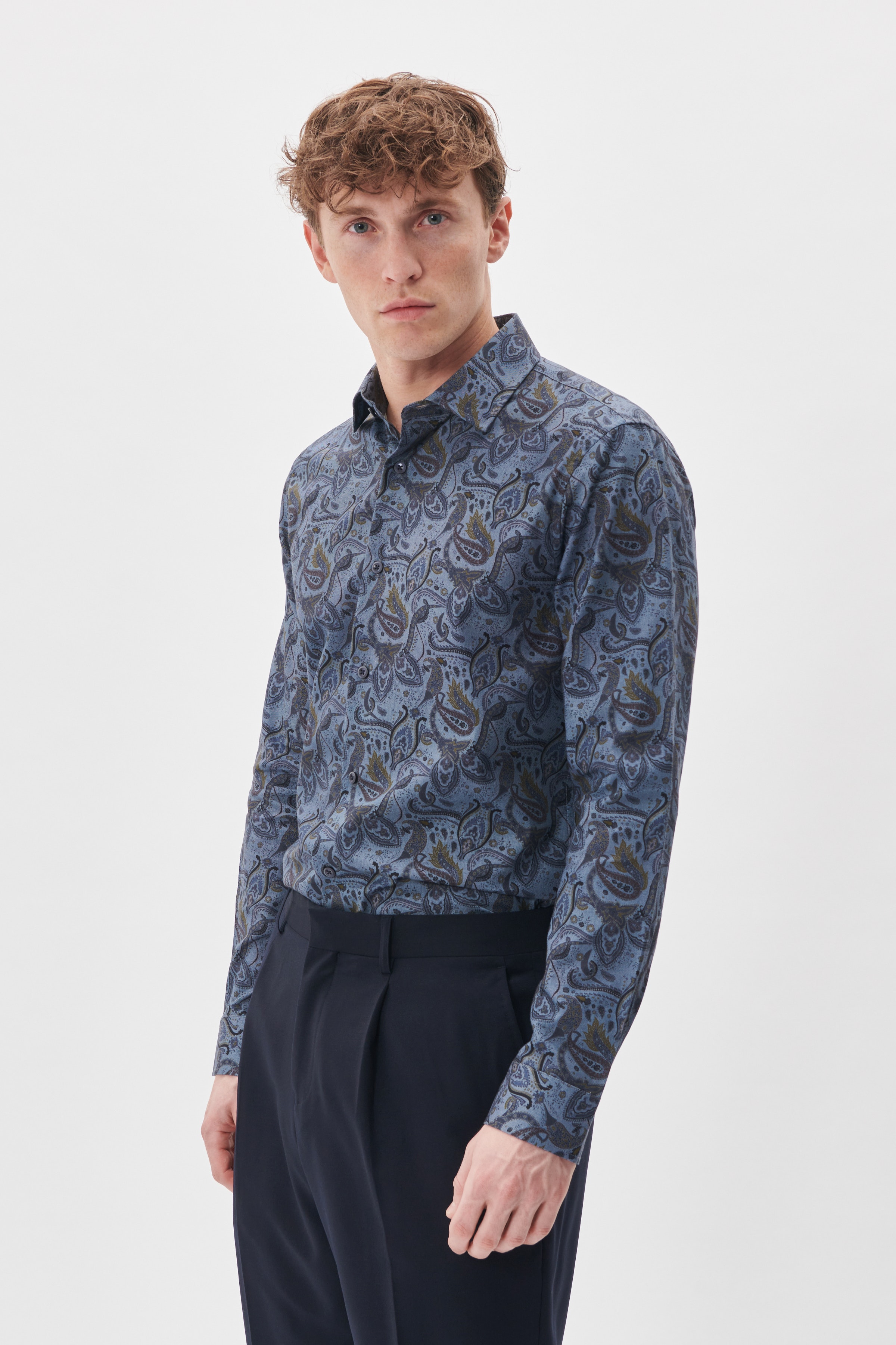MAtrostol Shirt LOOKBOOK FRONT 30207612-194011