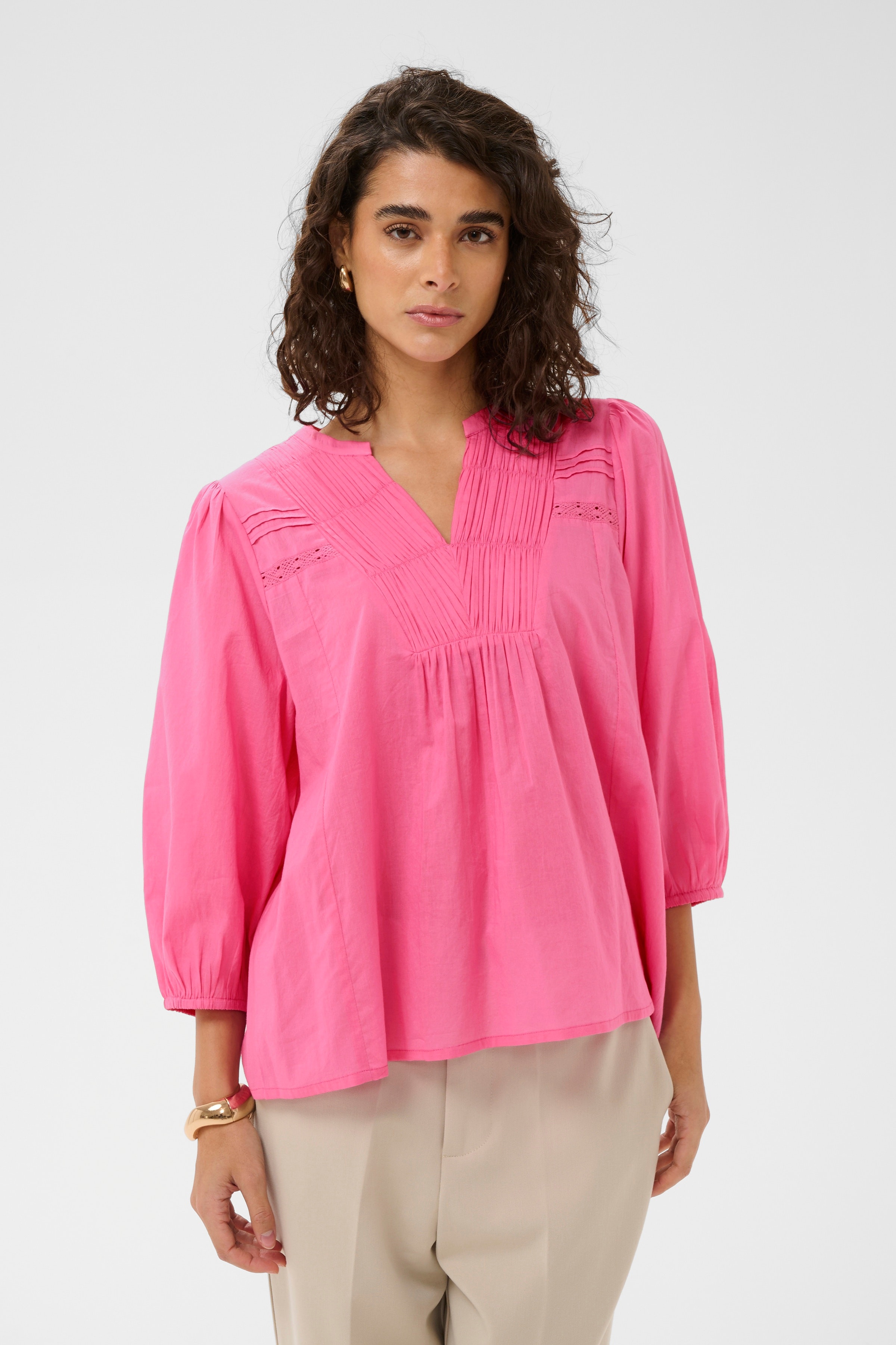 KAkarli Blouse LOOKBOOK FRONT 10511924-162118