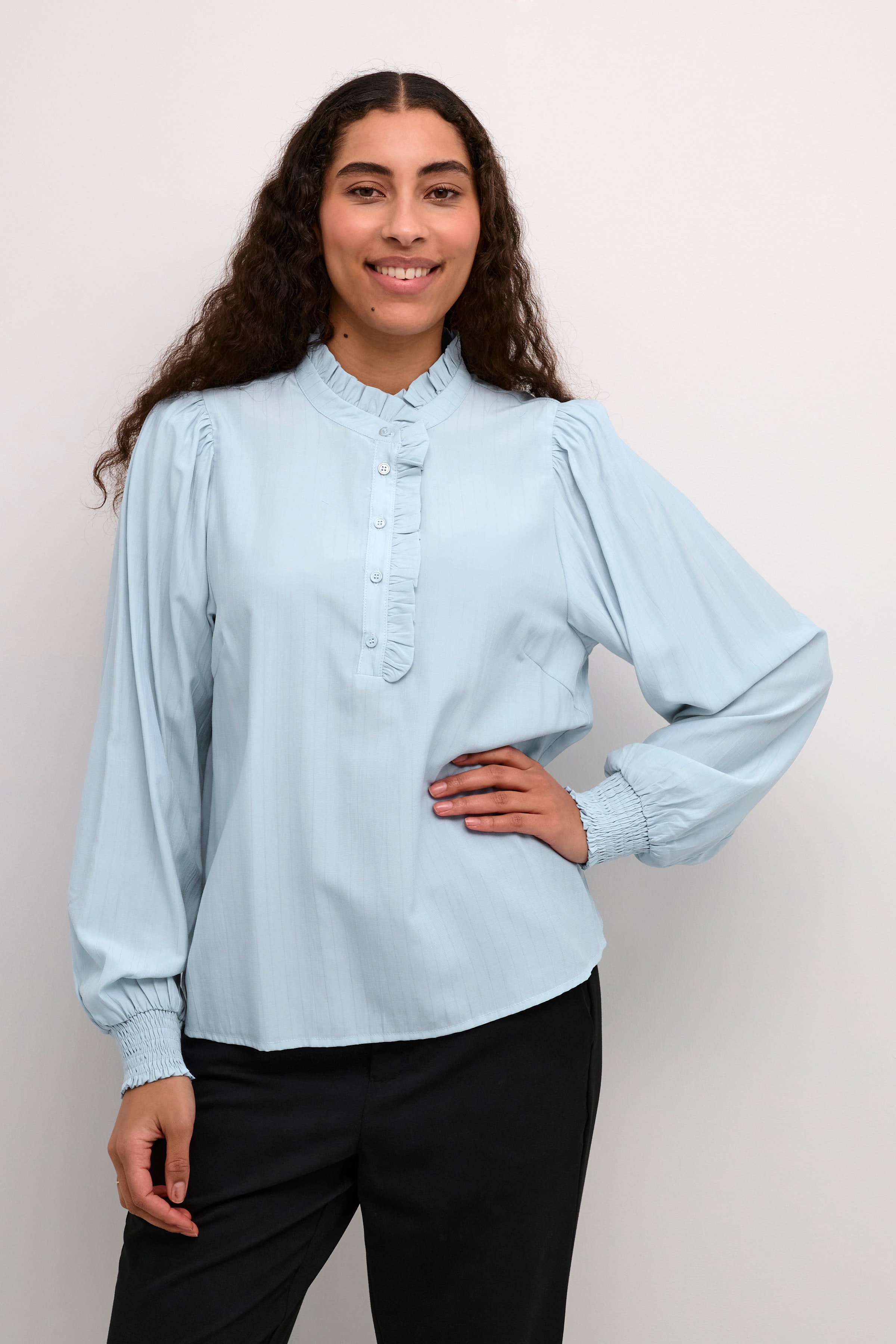 KAdorit Blouse LOOKBOOK FRONT 10509100-144210