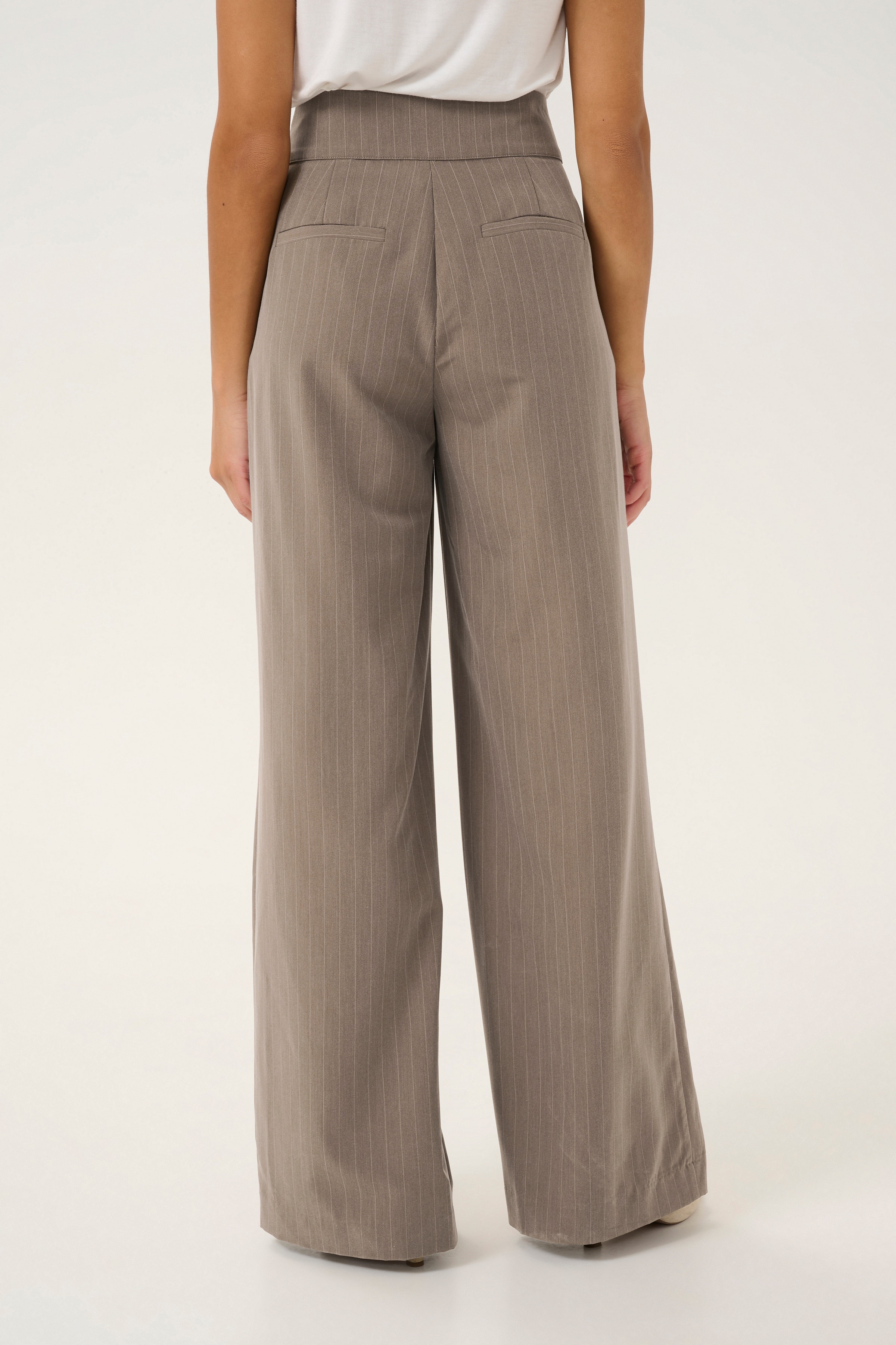 CUannamary Trousers LOOKBOOK BACK 50111055-1713101