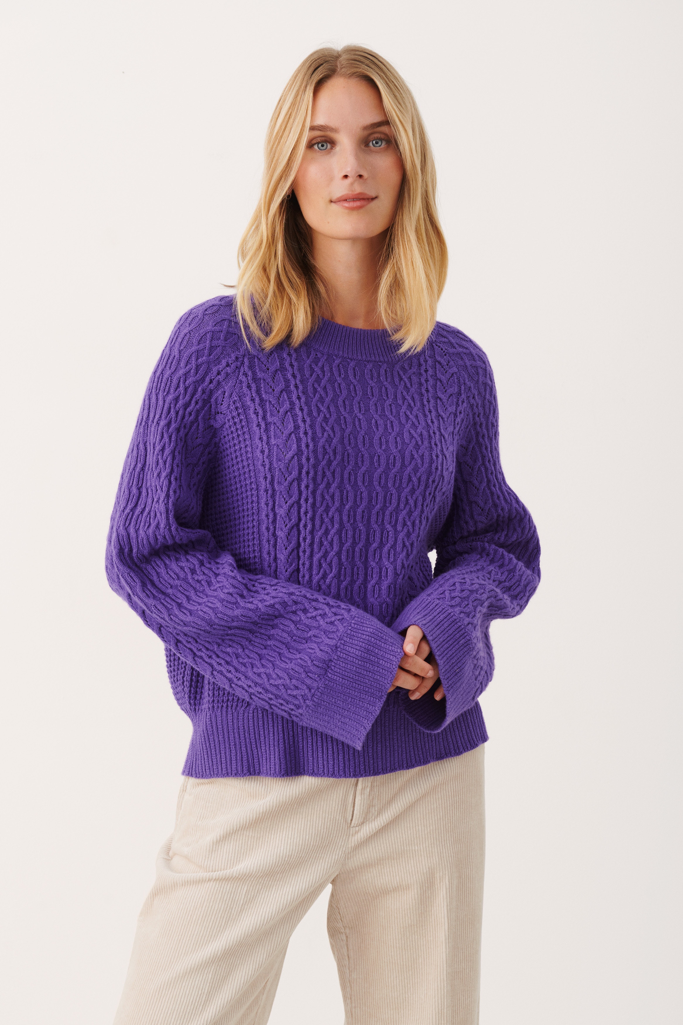 ViePW Pullover LOOKBOOK FRONT 30307429-183838