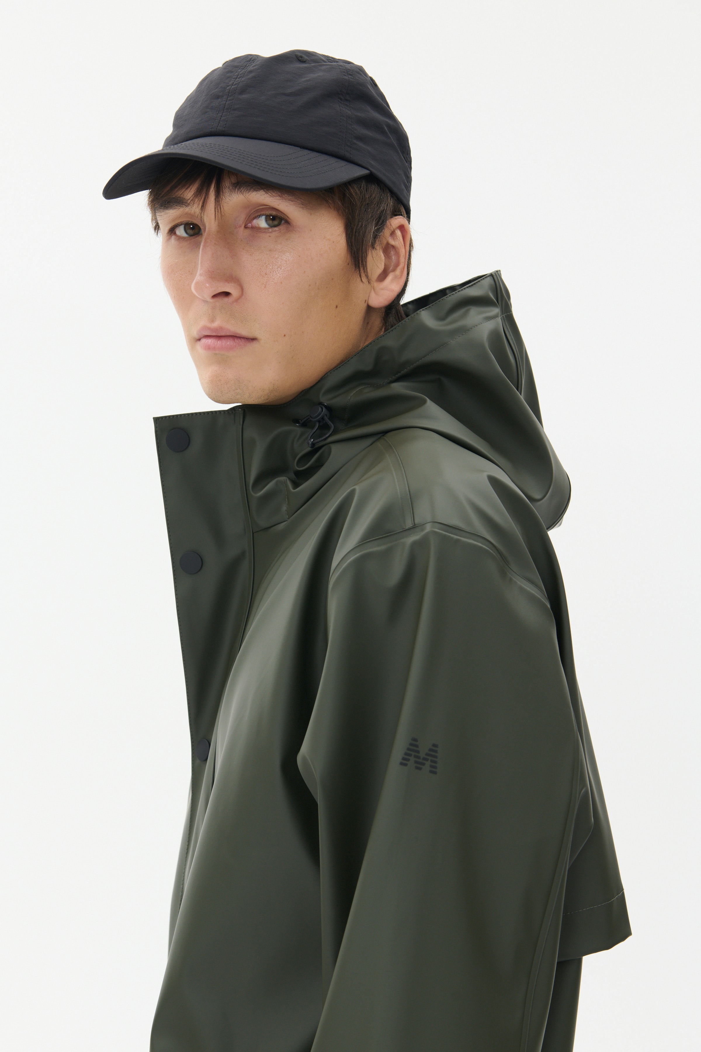 MARainy Mantel LOOKBOOK DETAIL 30208723-190509