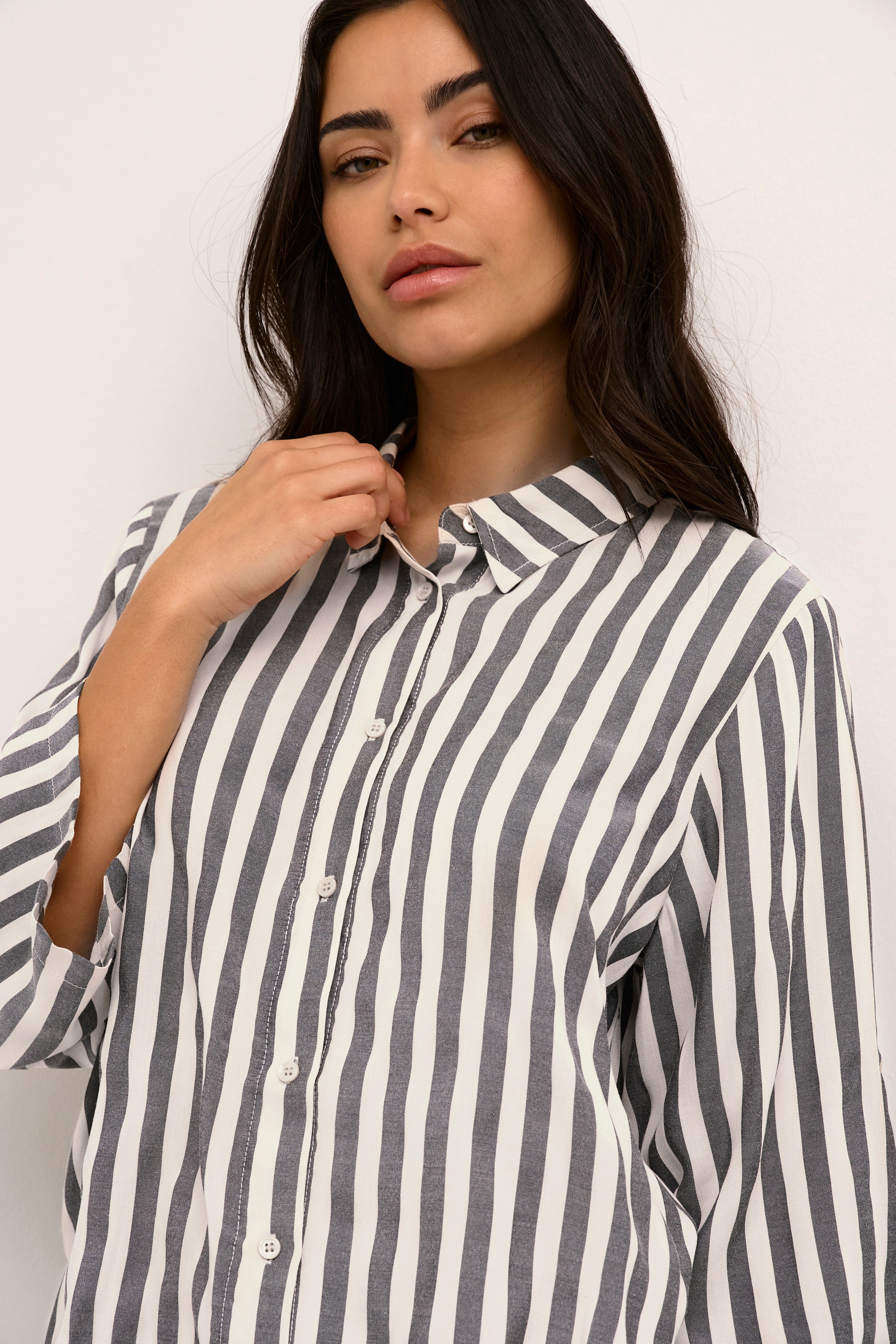 KAsummer Shirt LOOKBOOK DETAIL 10508730-105946