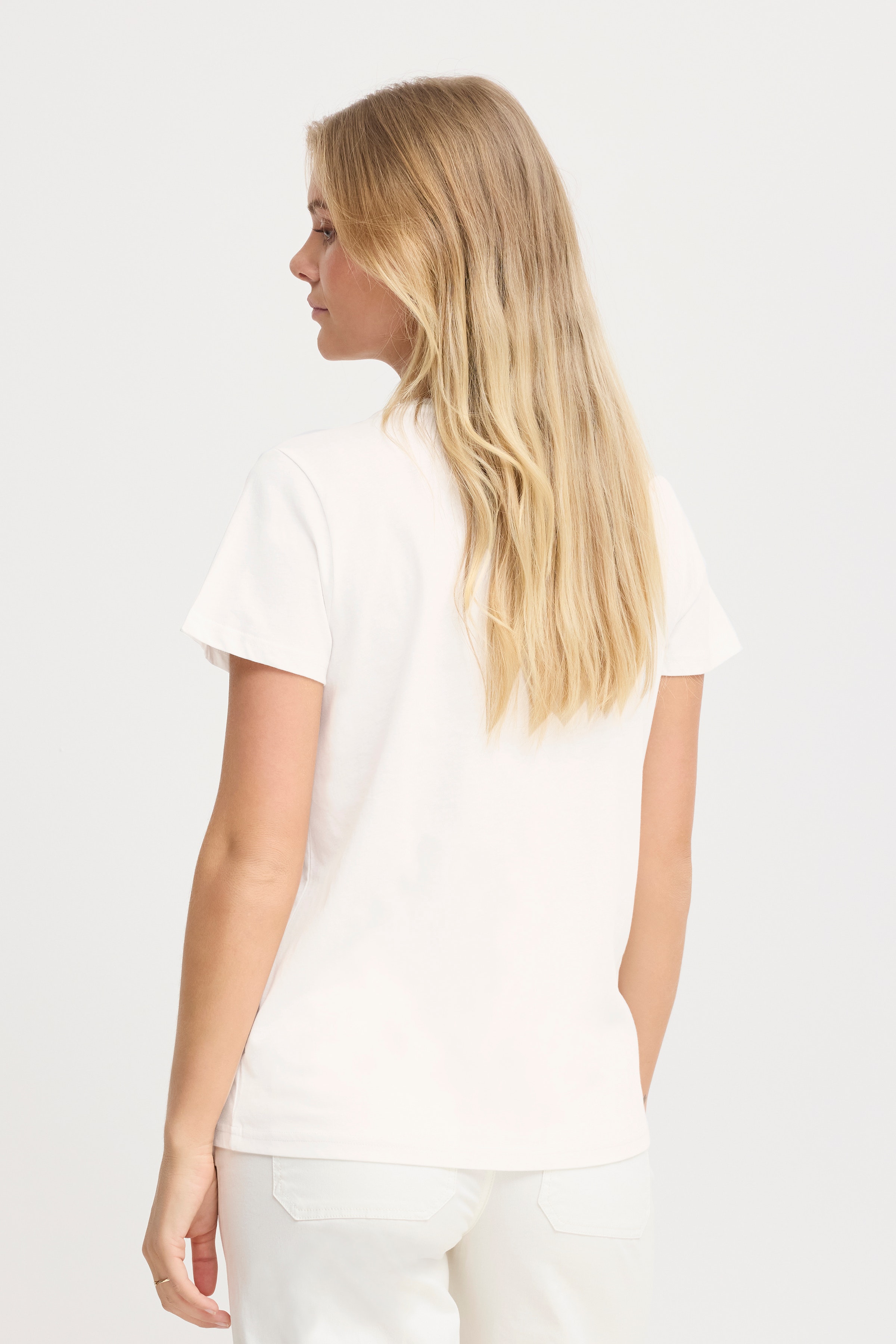 FRMAYRA T-shirt LOOKBOOK FRONT 20615724-204746