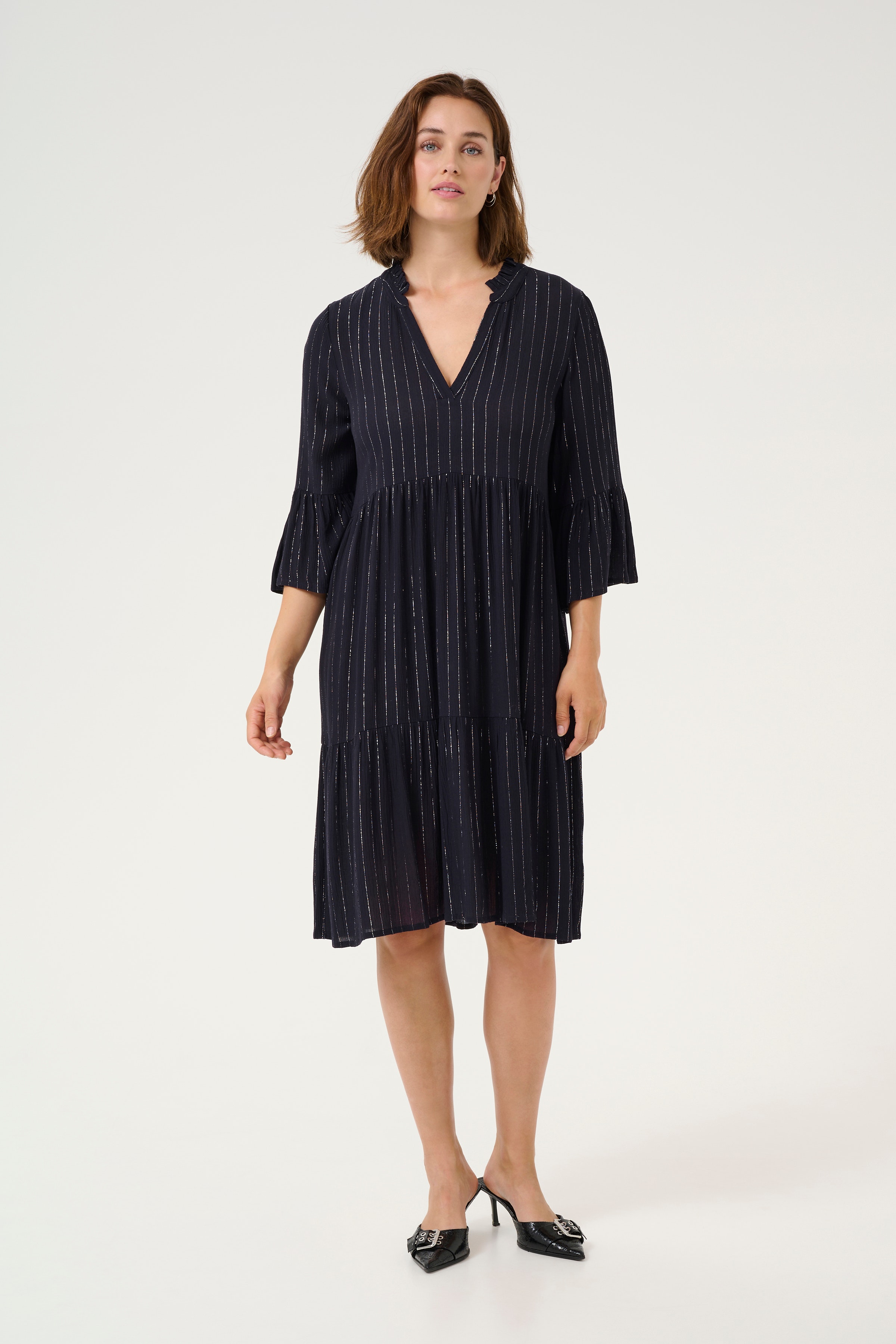 KAliv Robe LOOKBOOK FRONT 10552164-106557