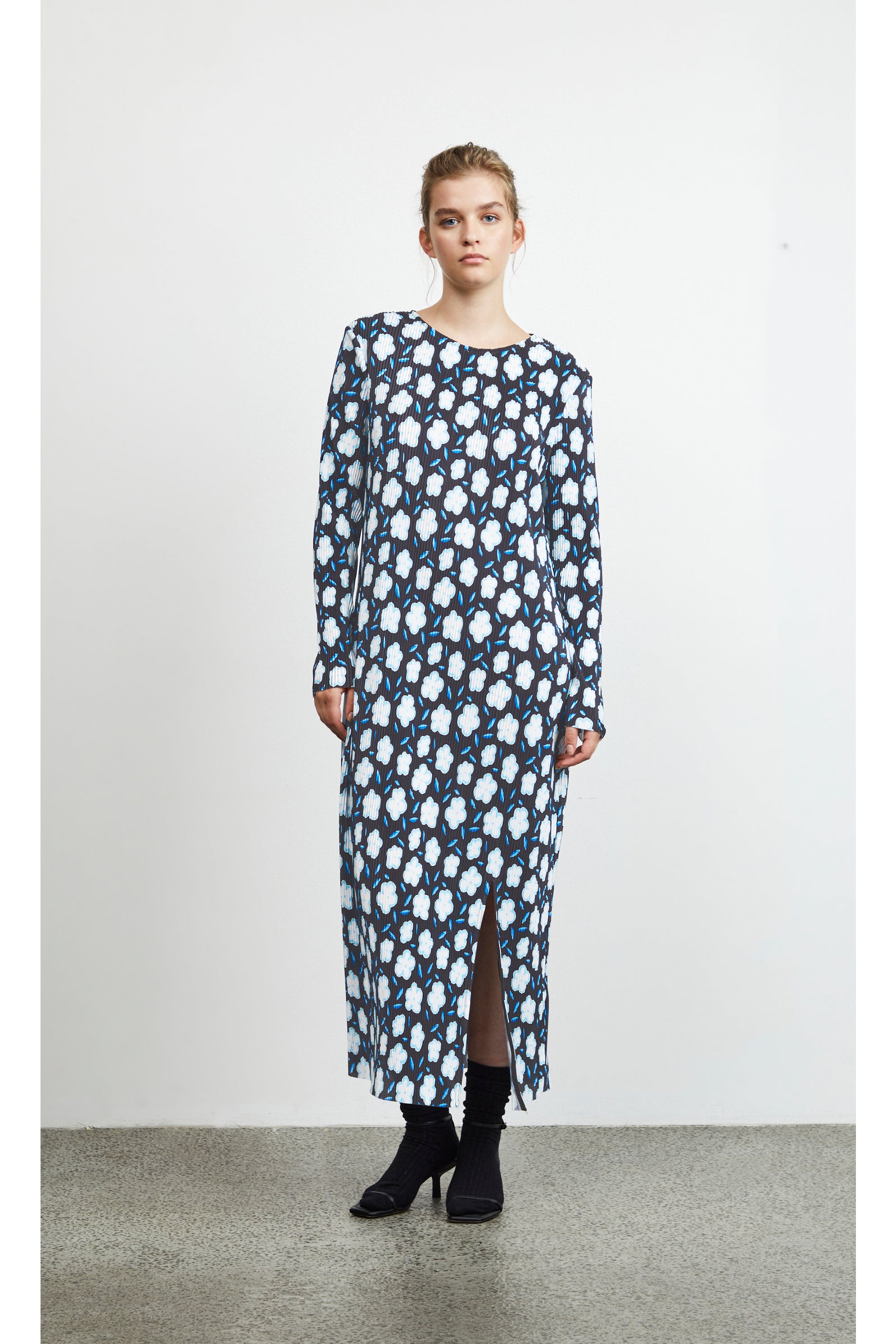 Dress LOOKBOOK FRONT 20119366-202263