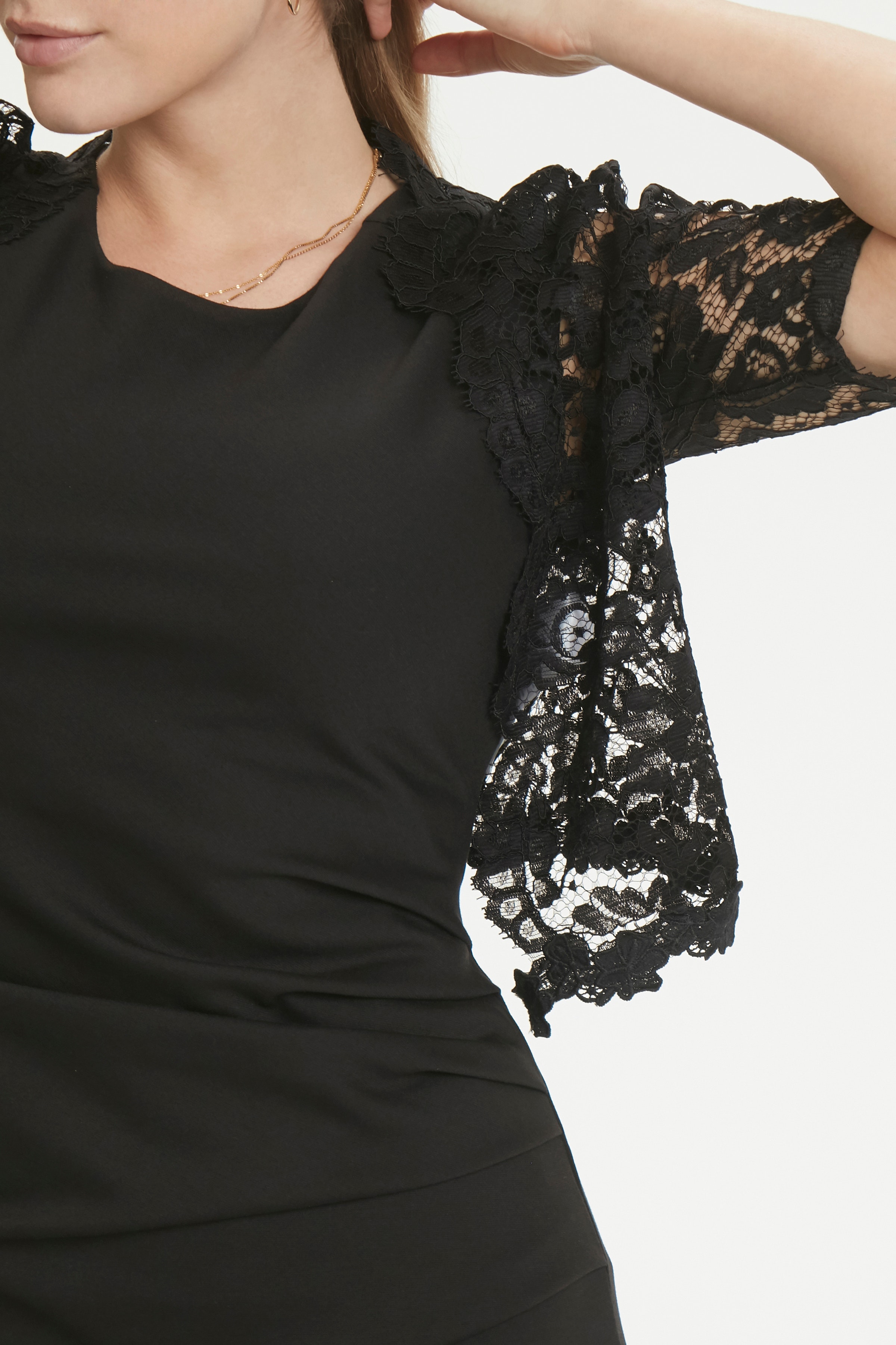 Bolero LOOKBOOK DETAIL 10550563-50600