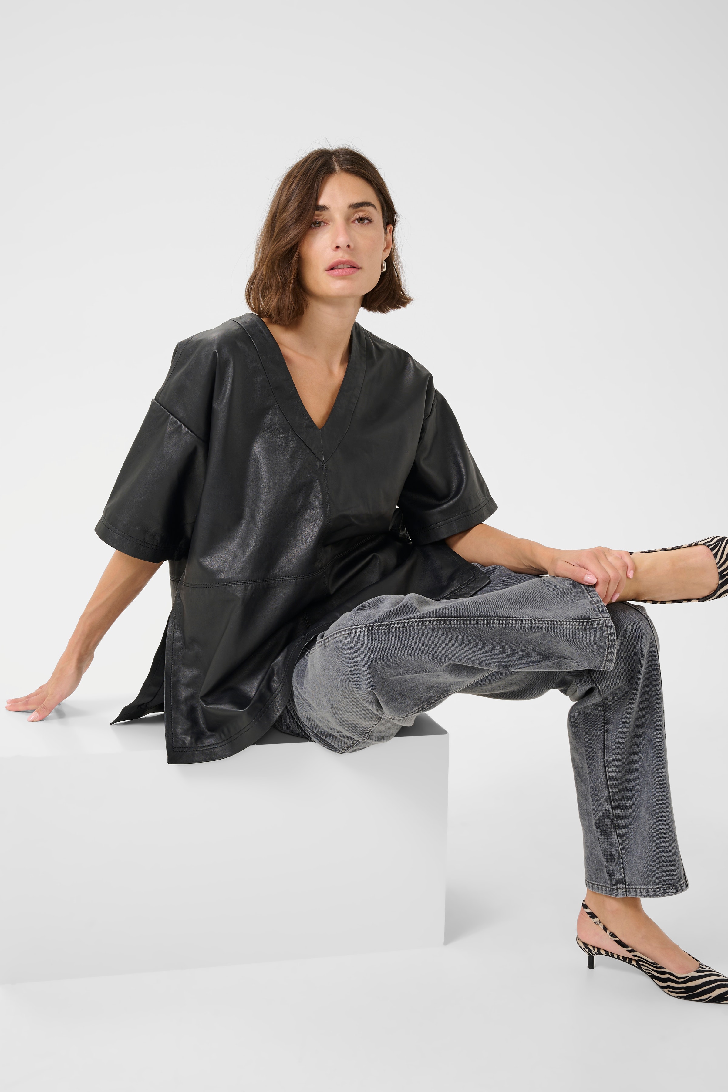 CUatam Bluse i læder LOOKBOOK DETAIL 50112121-500012