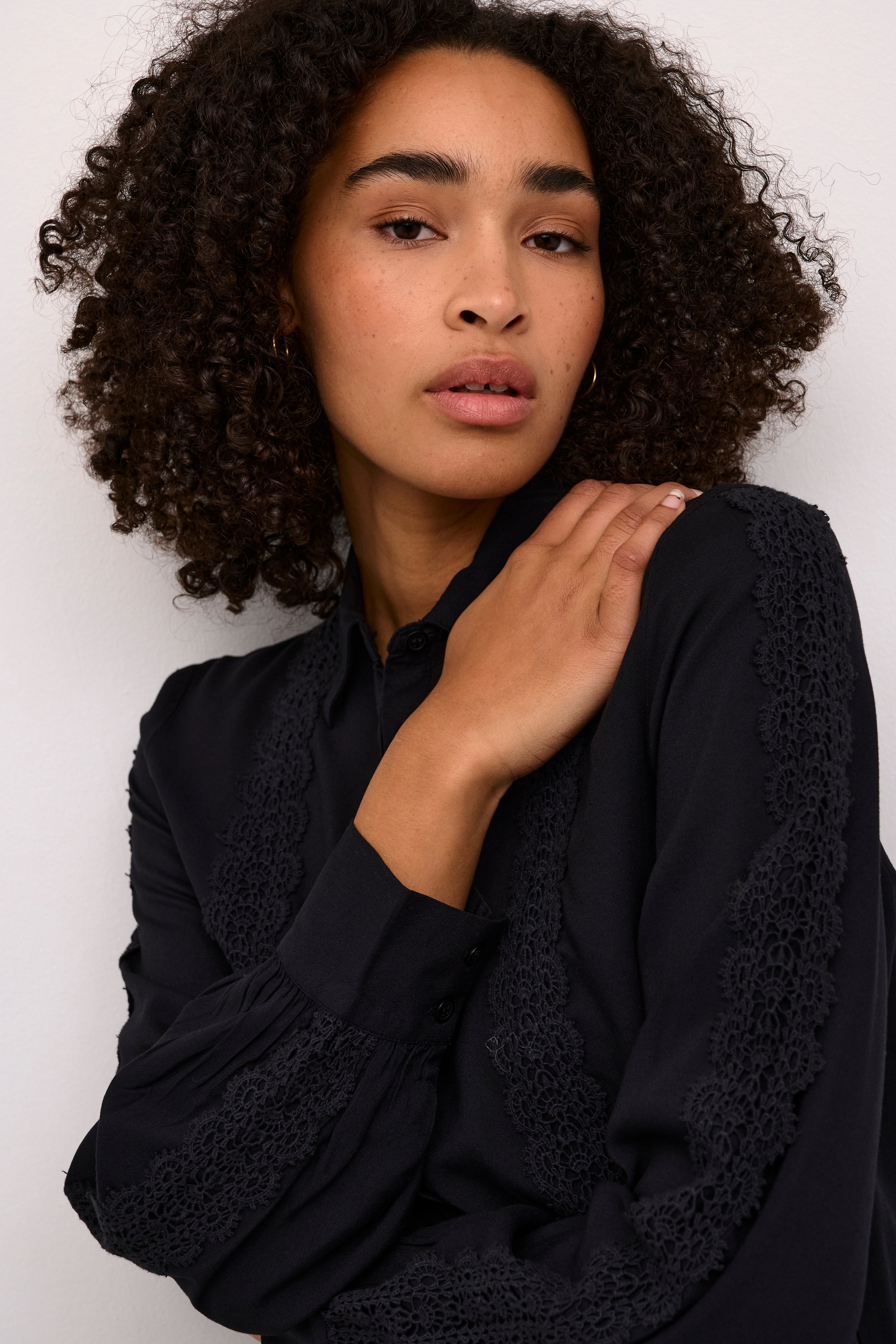 KAsabrina Skjorte LOOKBOOK DETAIL 10509096-100121