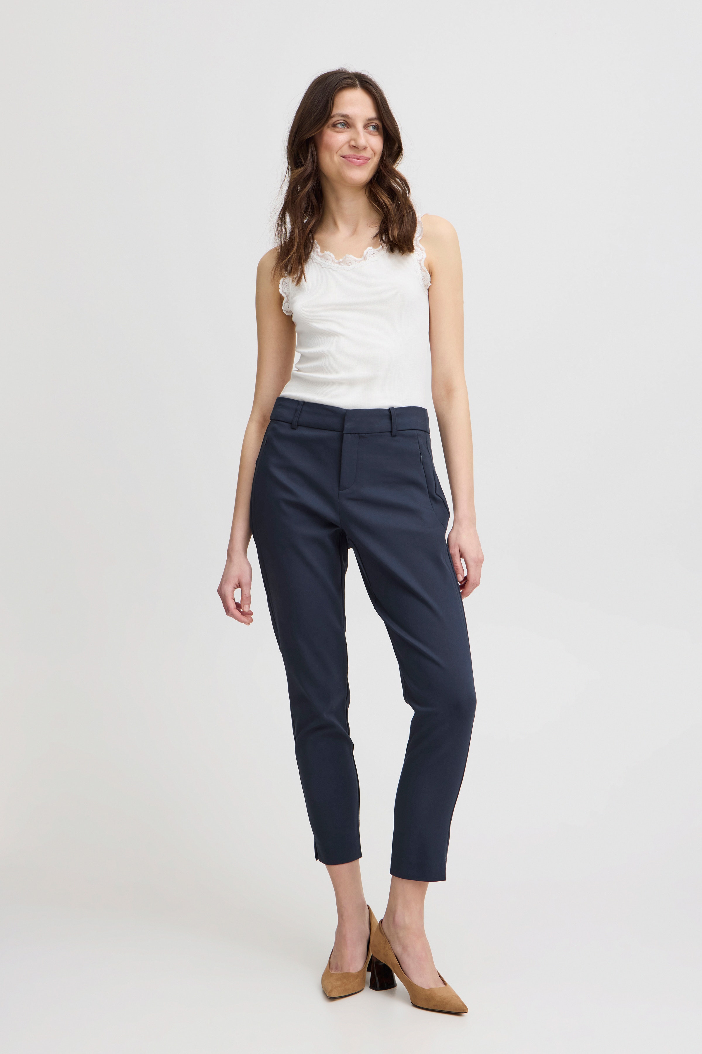 FRVITA Hose LOOKBOOK FRONT 20610983-194010