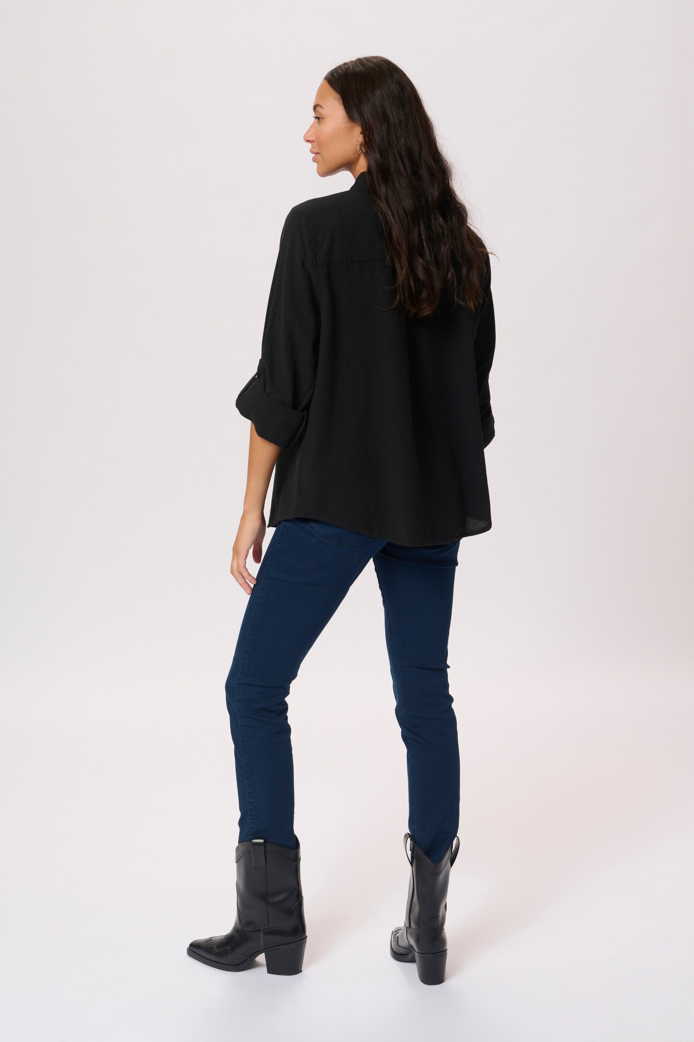 KAnaya Shirt LOOKBOOK BACK 10509556-100121