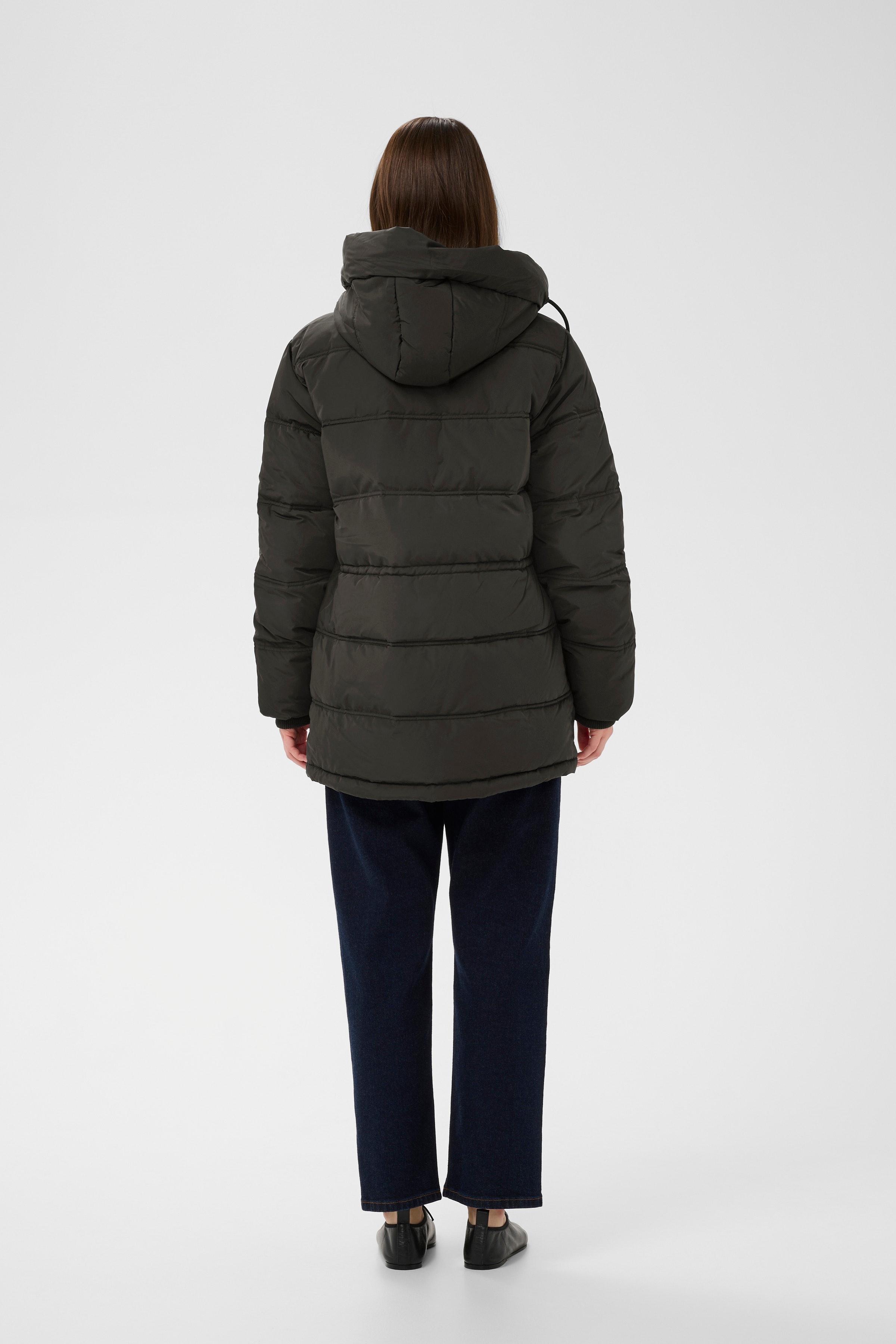 JoleneIW Mantel LOOKBOOK BACK 30110148-194008