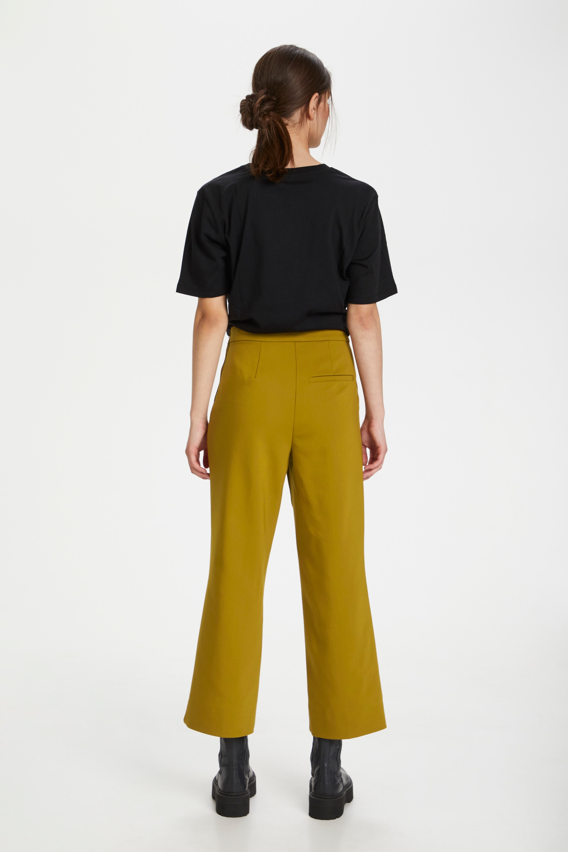 HazalGZ Trousers LOOKBOOK BACK 10904184-180840