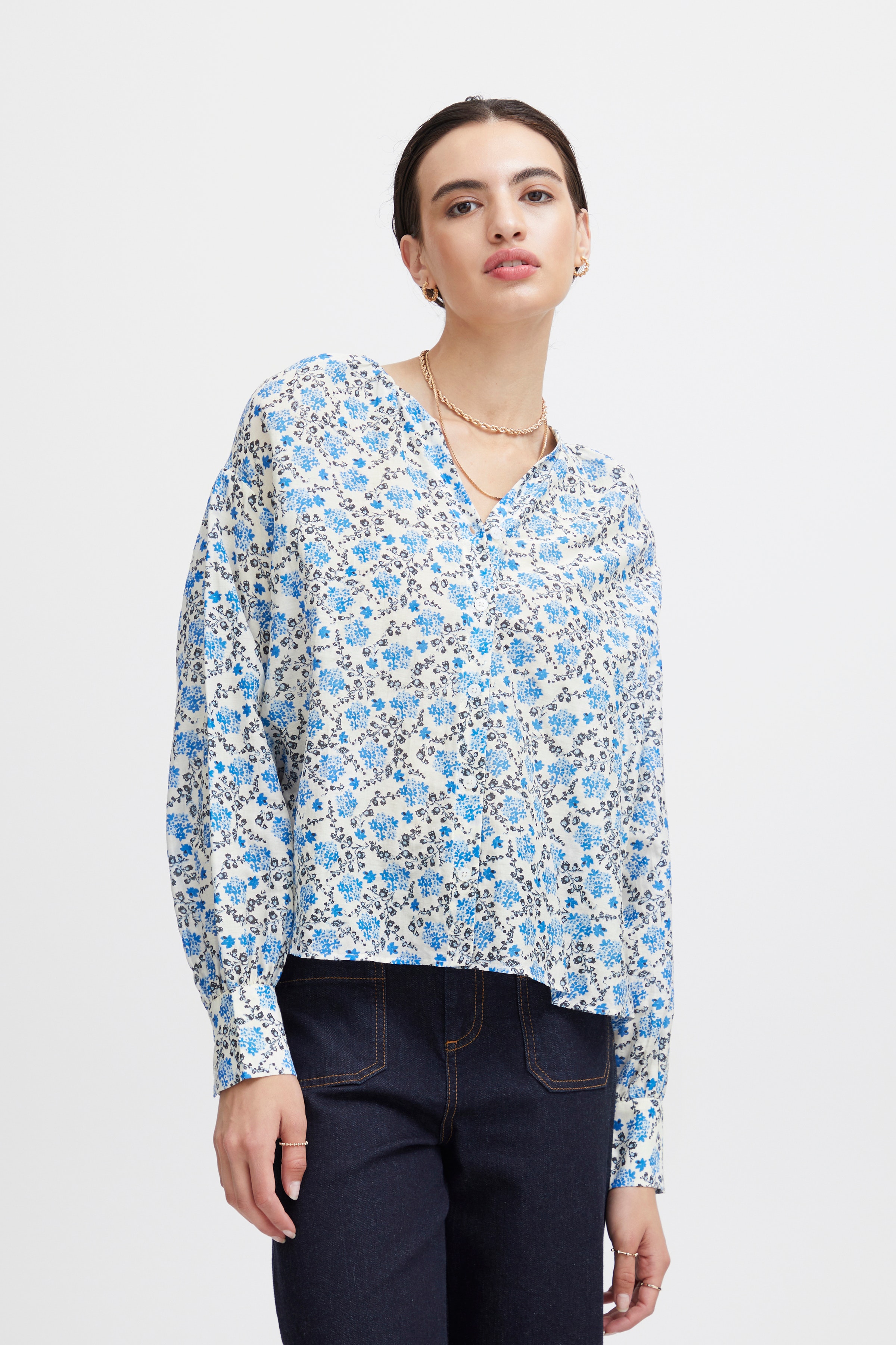 IRTHEA Shirt LOOKBOOK FRONT 20119271-202170