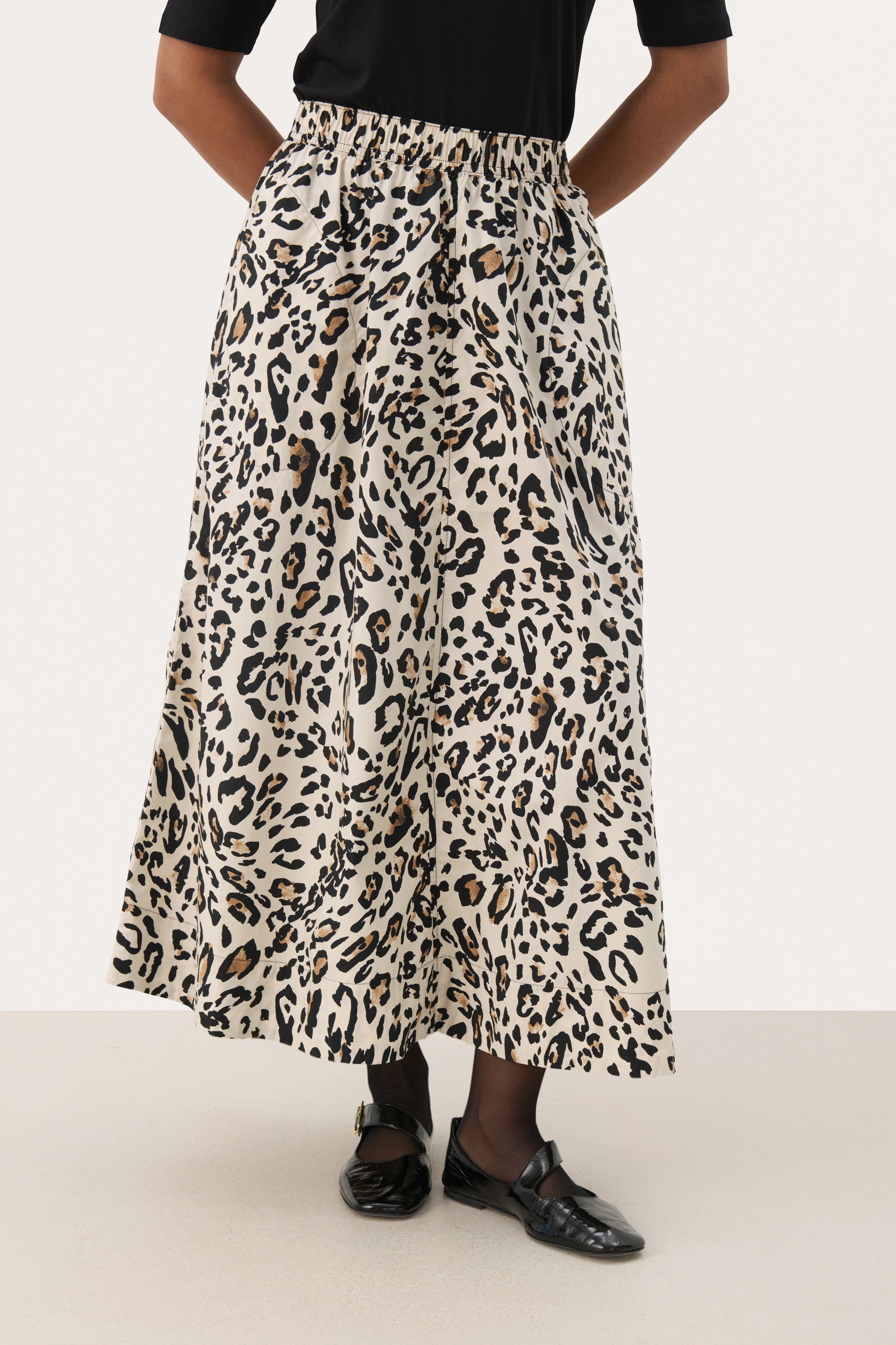 InginaPW Rok LOOKBOOK FRONT 30309819-303964