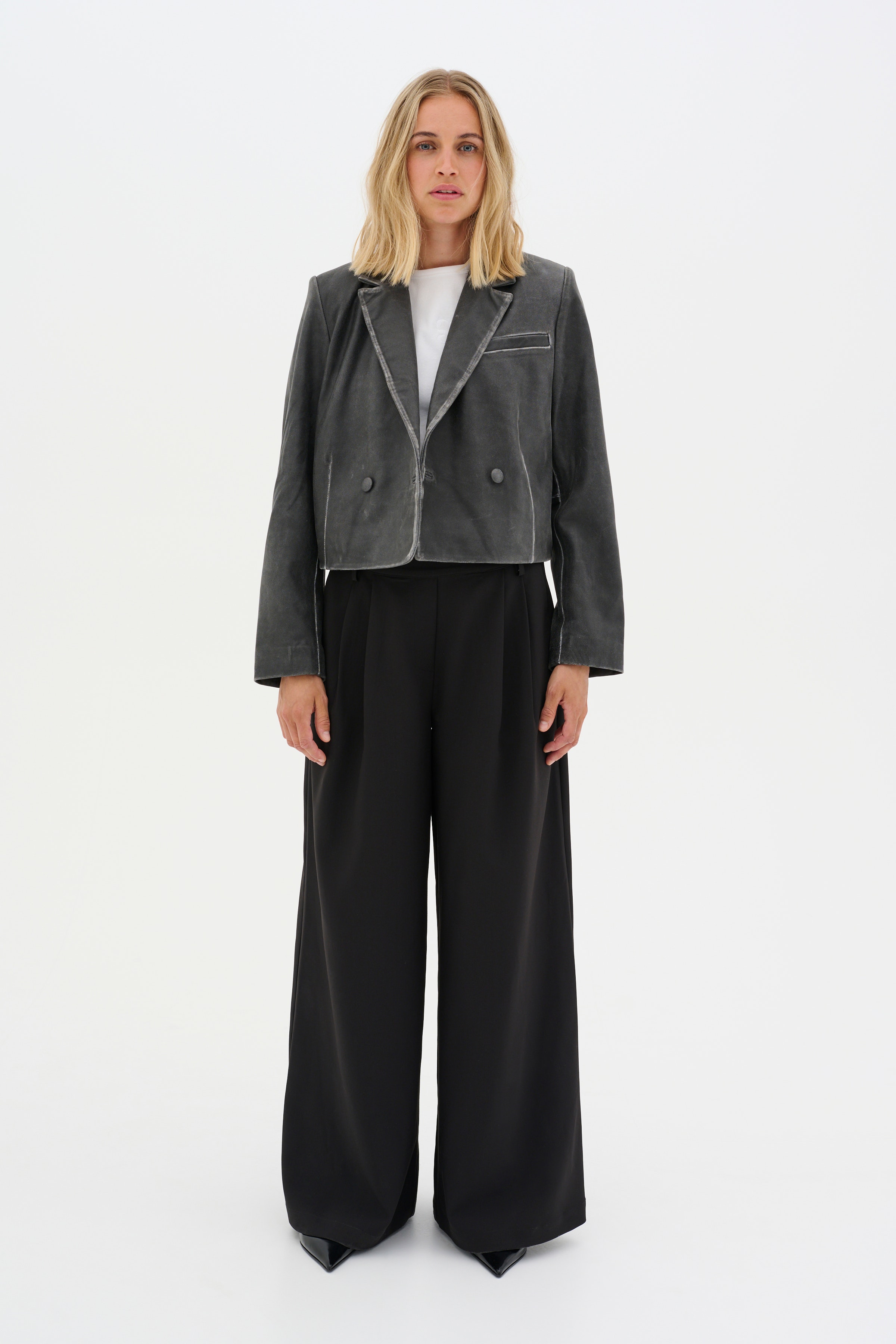 MilanMW Trousers LOOKBOOK FRONT 10704875-100031