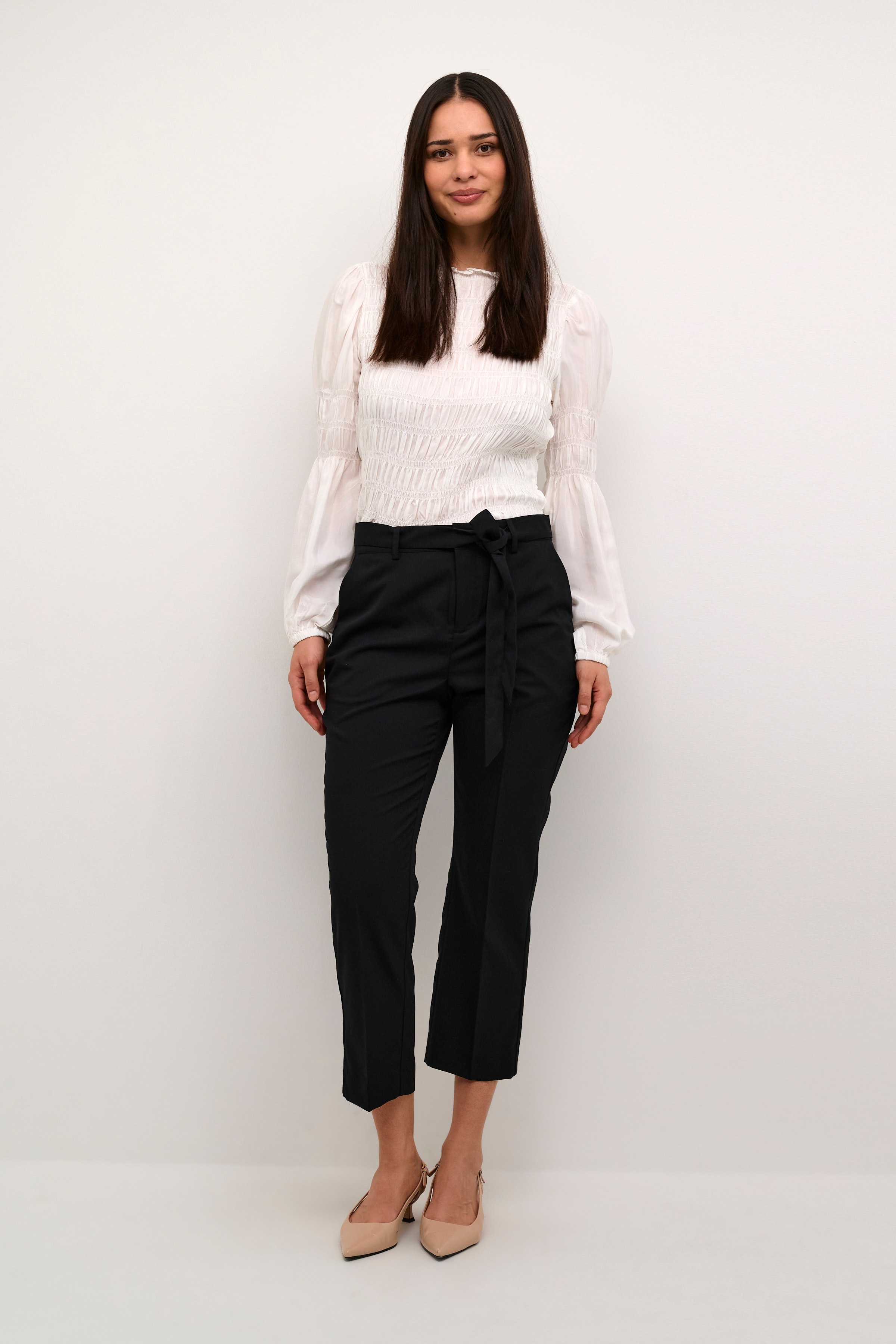 CRWanne Trousers LOOKBOOK FRONT 10612785-100120