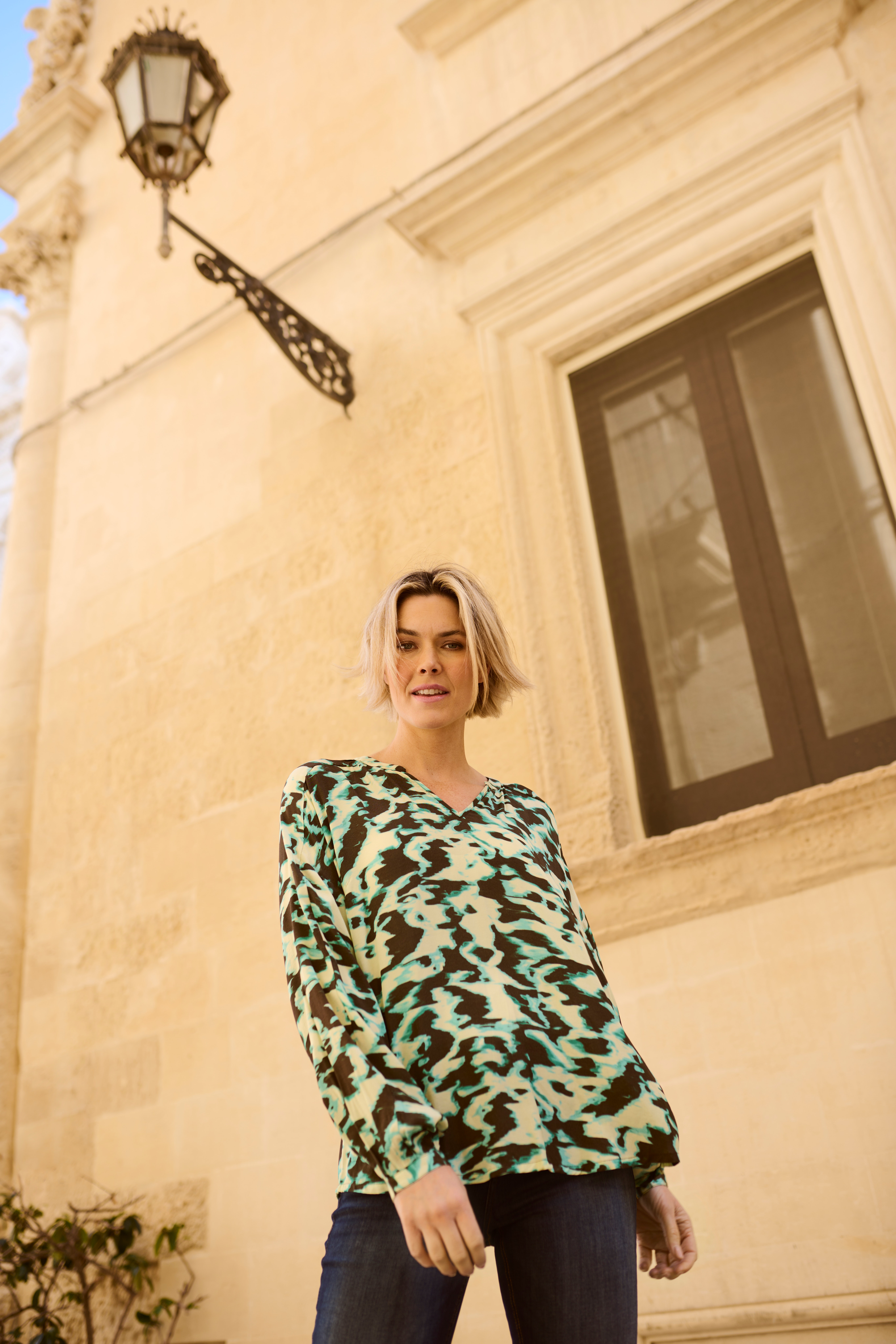 BPkamma Blouse LOCATION NONE 10590651-105771B