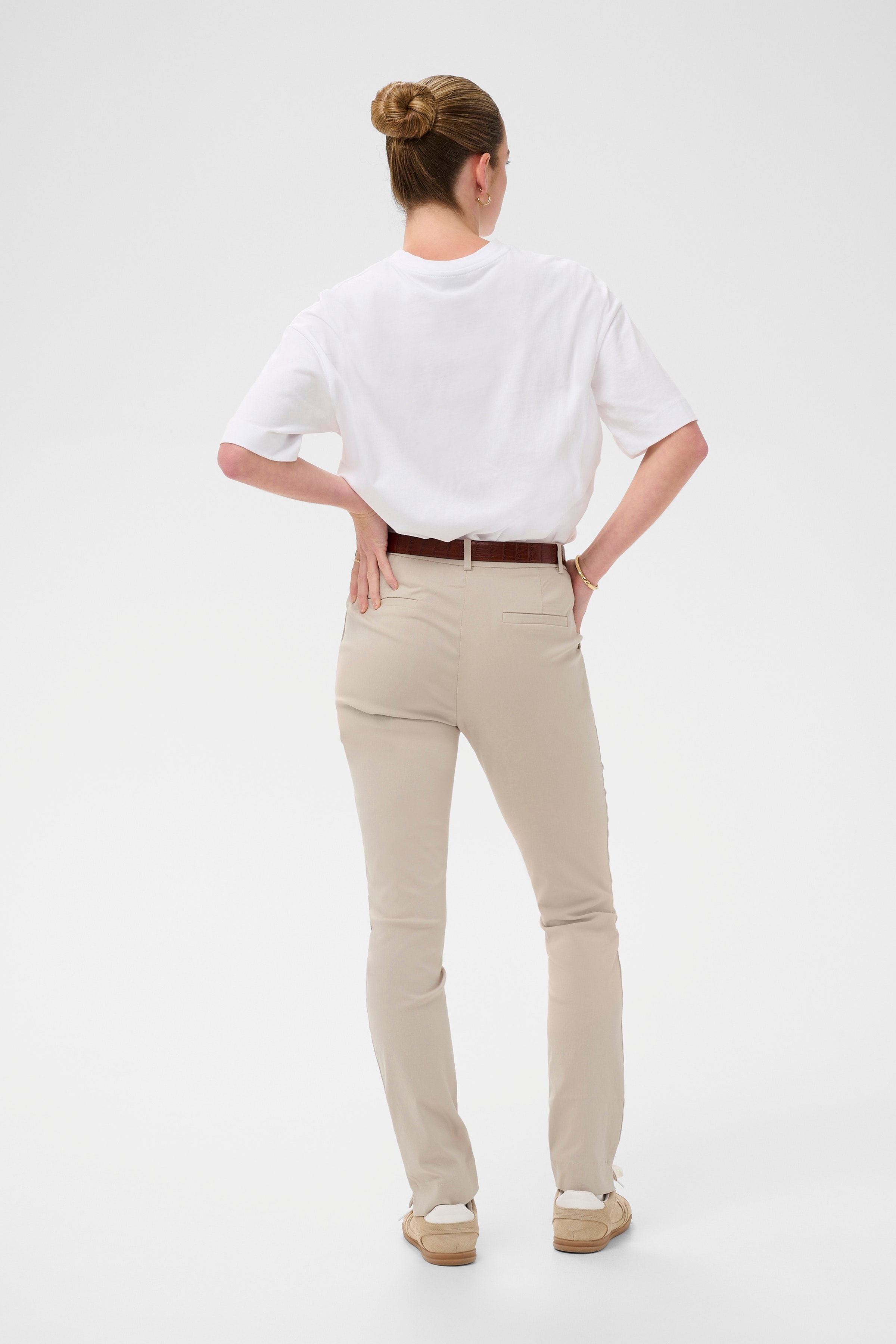 KAhazel Trousers LOOKBOOK BACK 10511064-151305