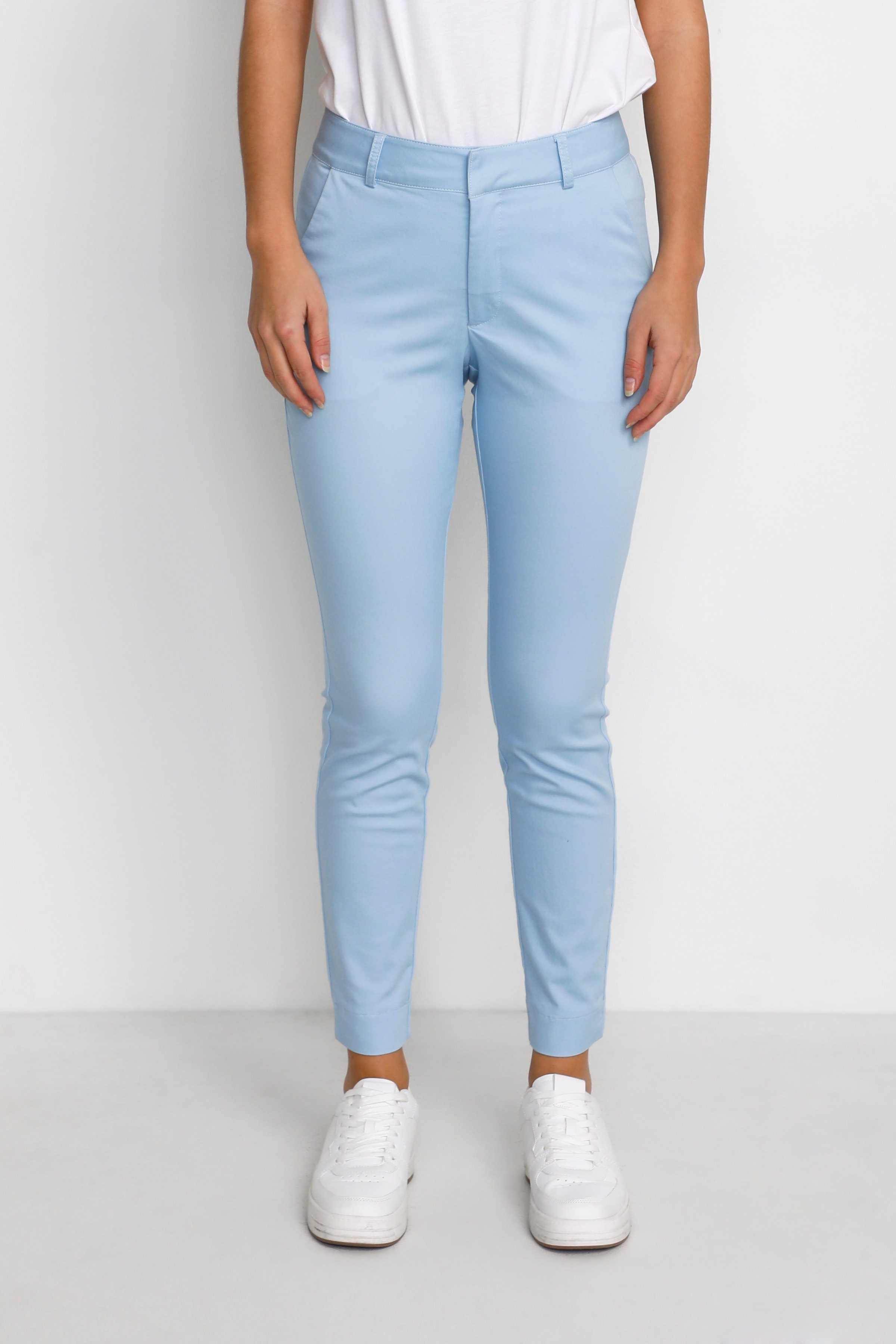 KAlea Bukser LOOKBOOK FRONT 10505191-144115