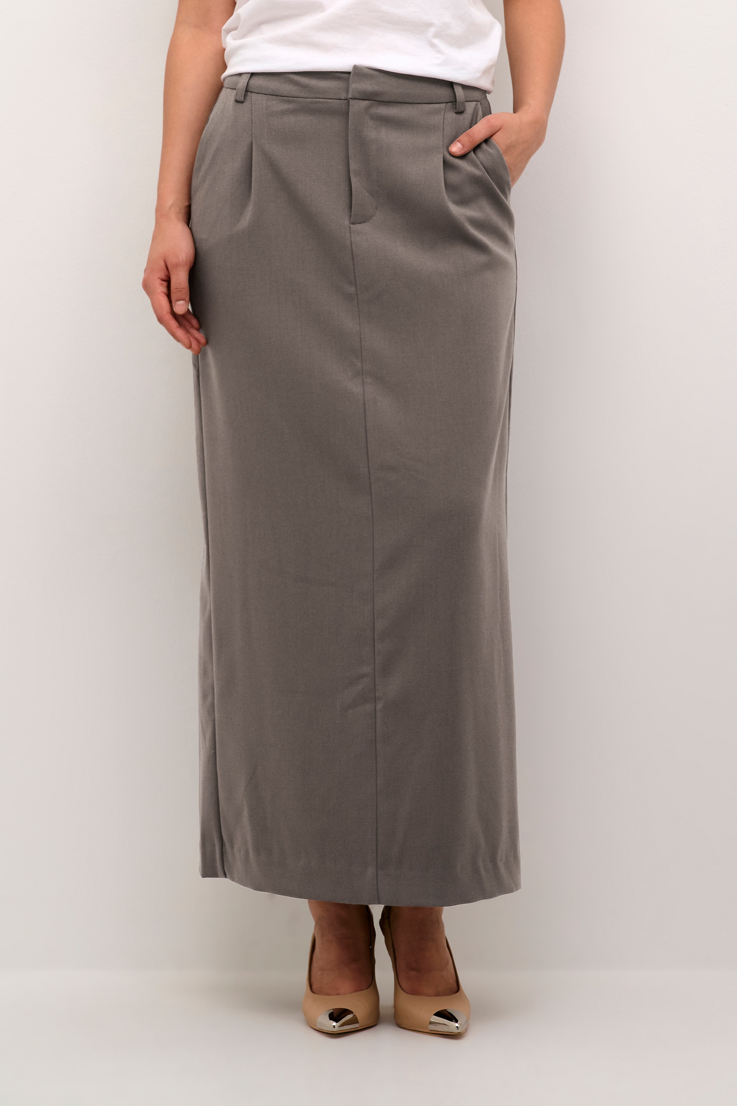 KAmerle Rok LOOKBOOK FRONT 10509171-190810