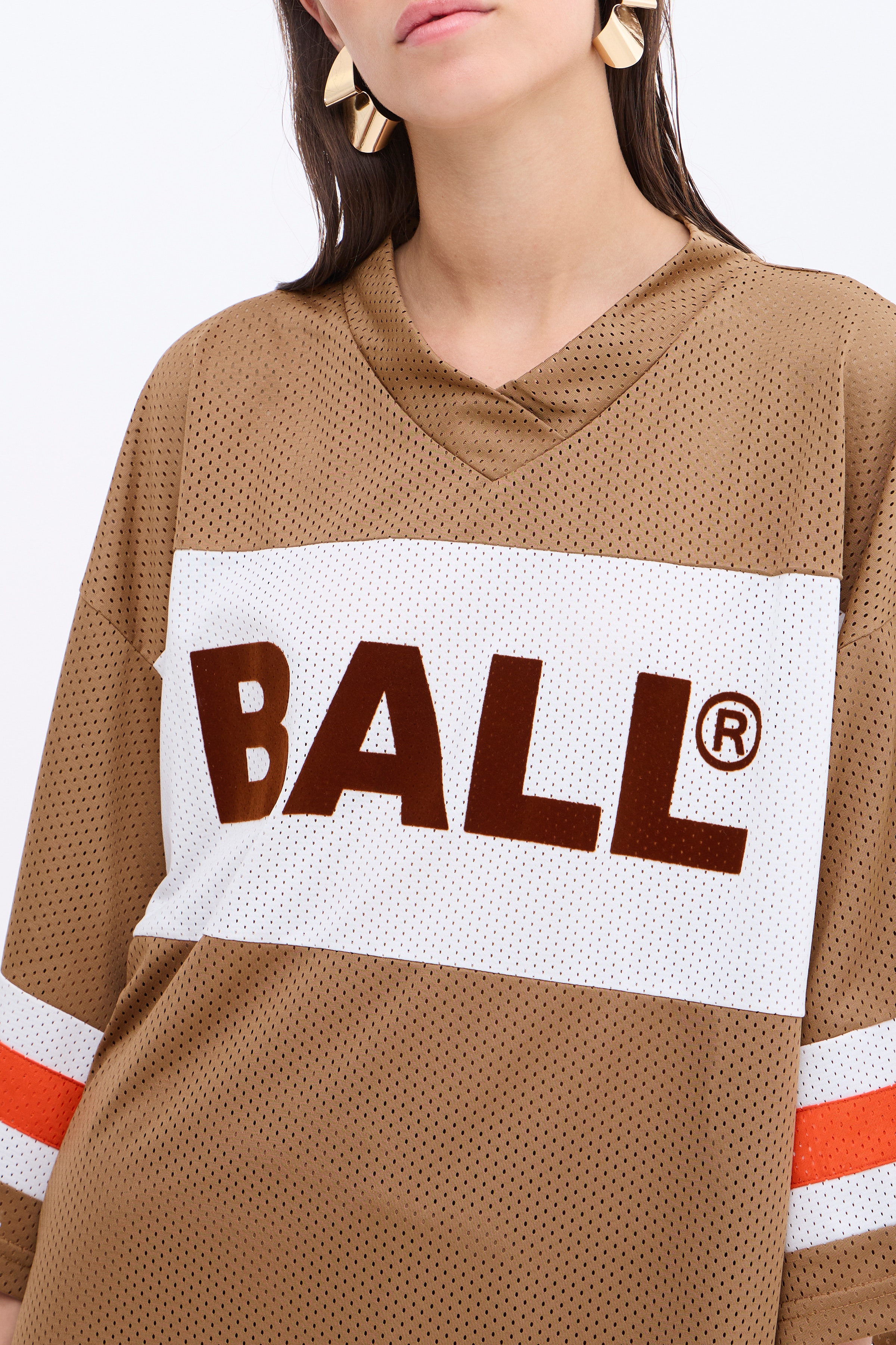 BALL BIGGIE MESH TEE LOOKBOOK DETAIL 50405213-B1012