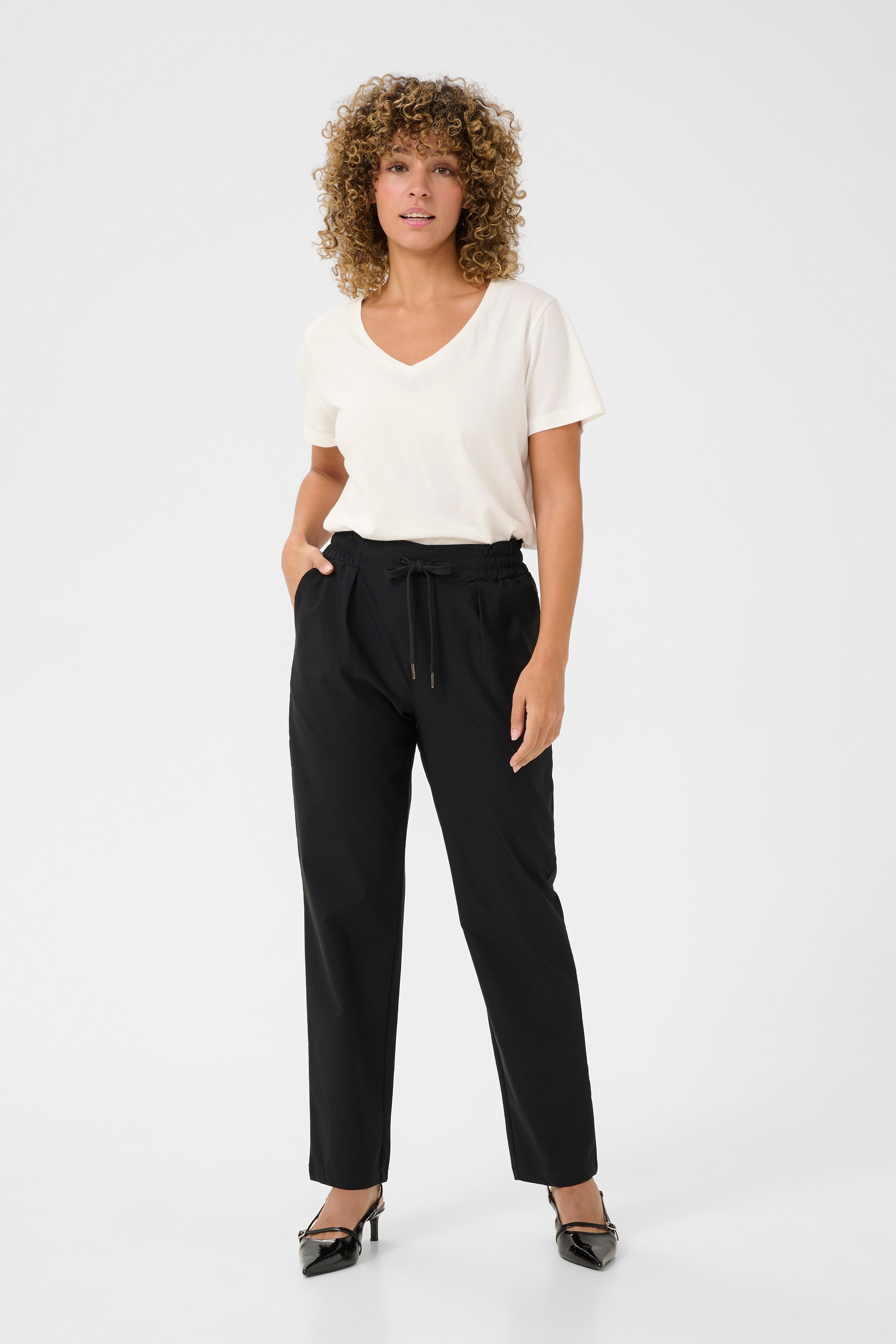 CRTess Hose LOOKBOOK FRONT 10613583-100120