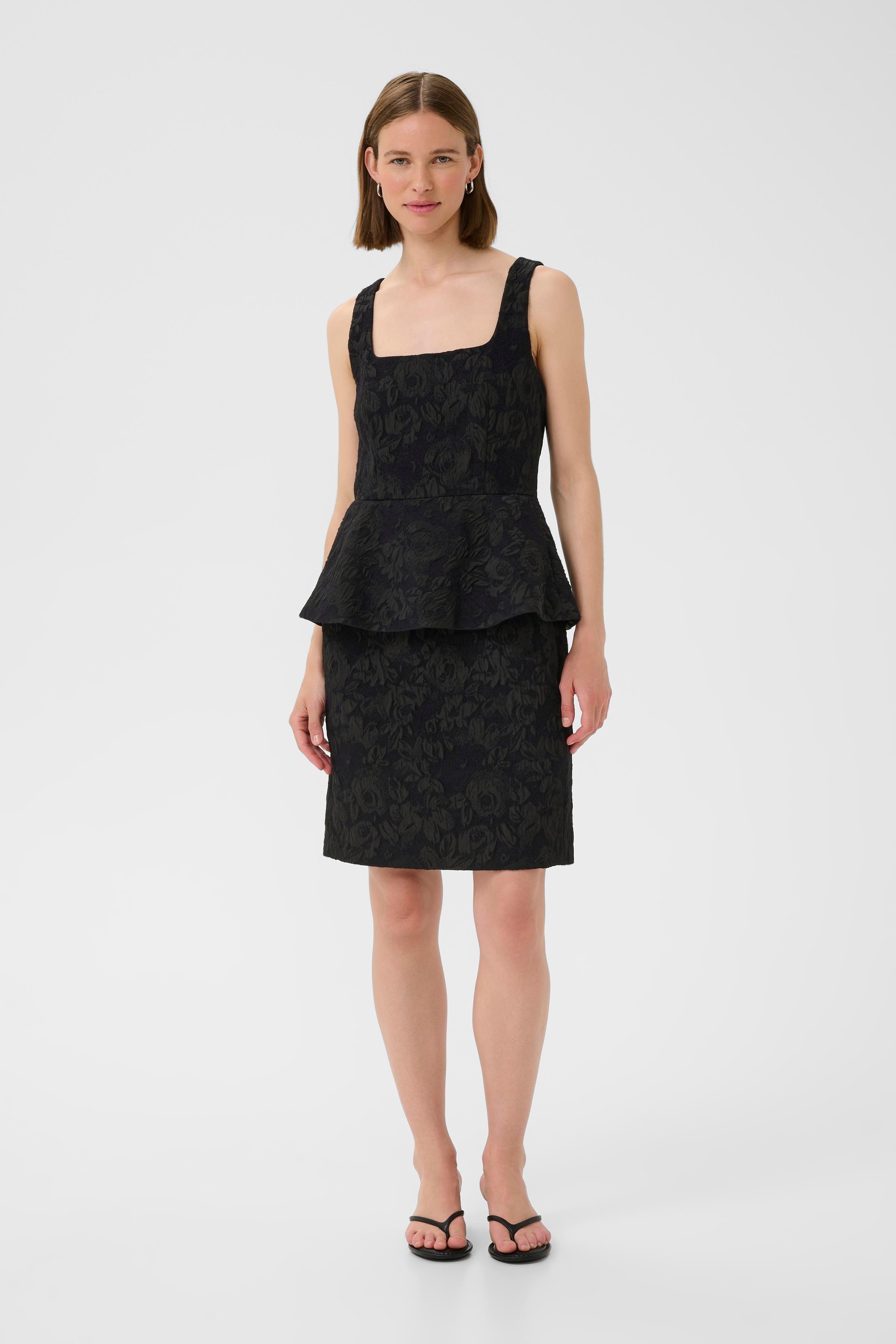 BriiIW Flounce Kleid LOOKBOOK FRONT 30110983-194008