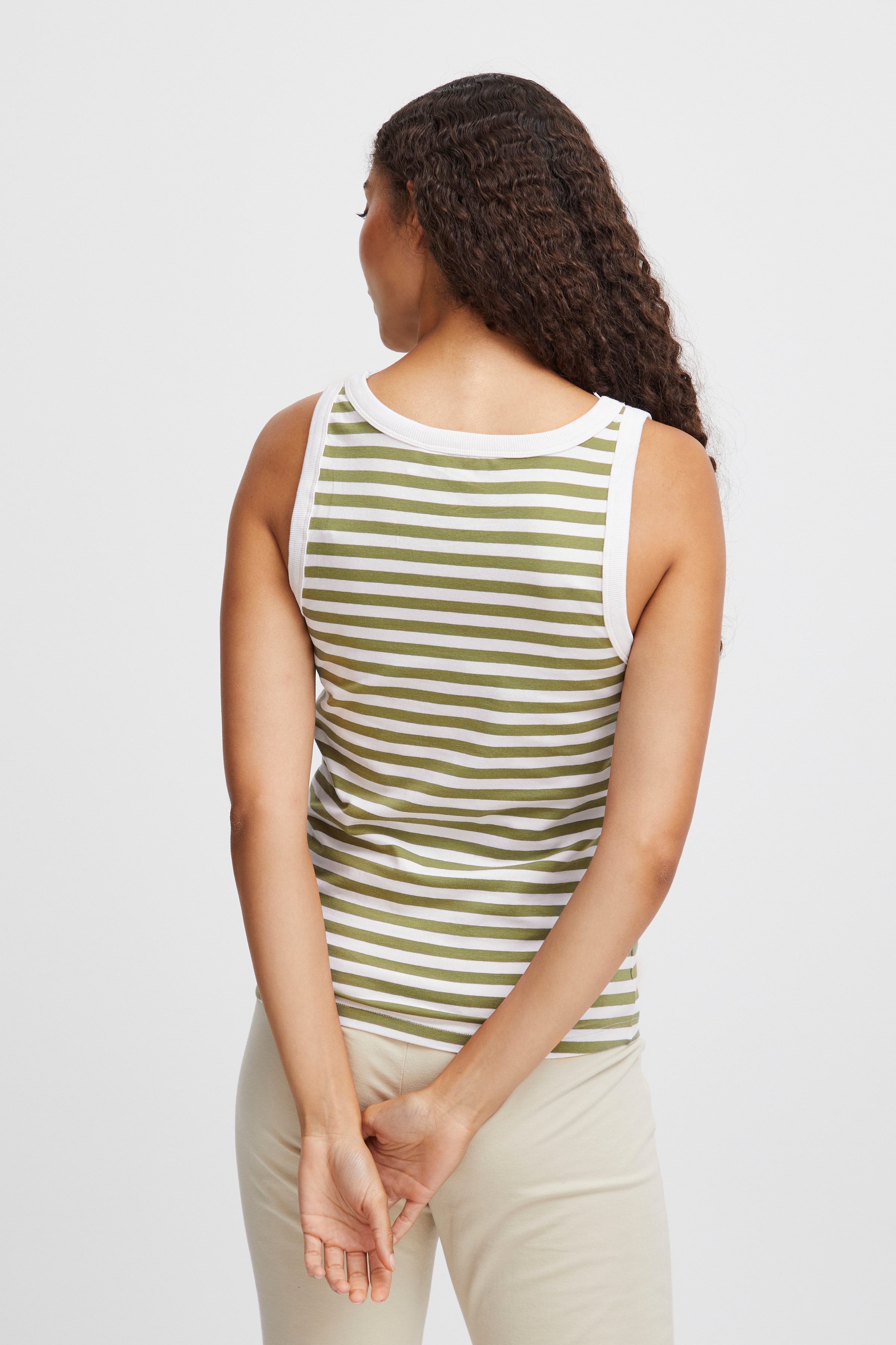 BYPANDINNA Top LOOKBOOK BACK 20814997-200814