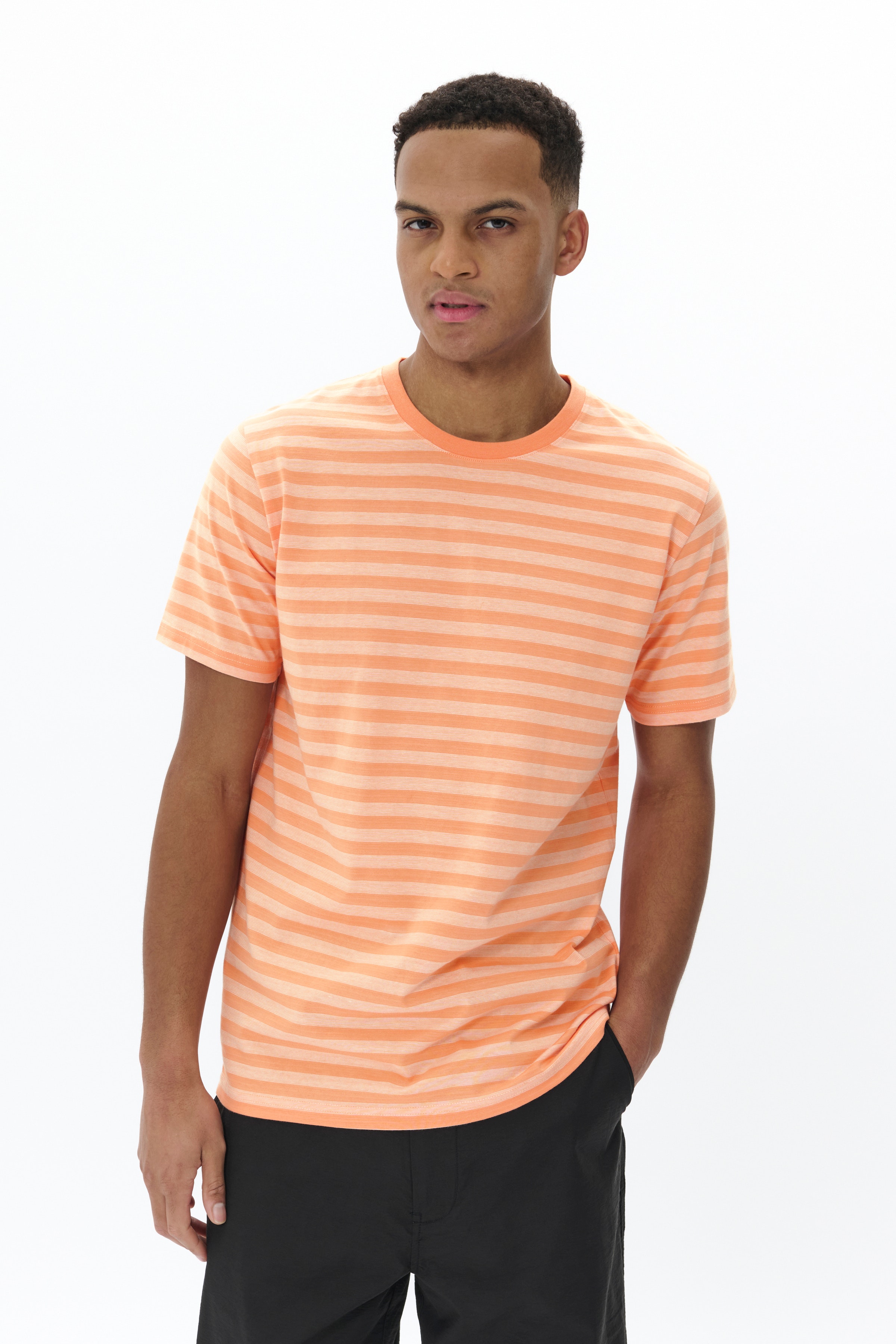 MAjeramy T-shirt LOOKBOOK FRONT 30207863-151334