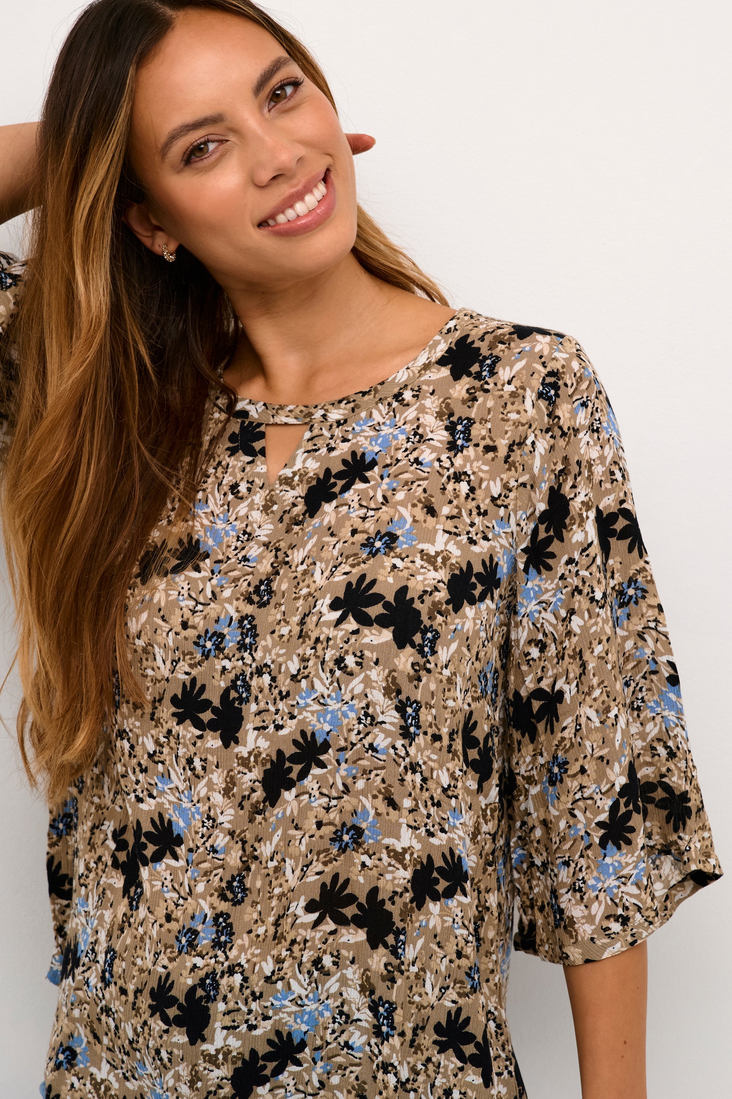 KAriana Bluse LOOKBOOK DETAIL 10508281-105780