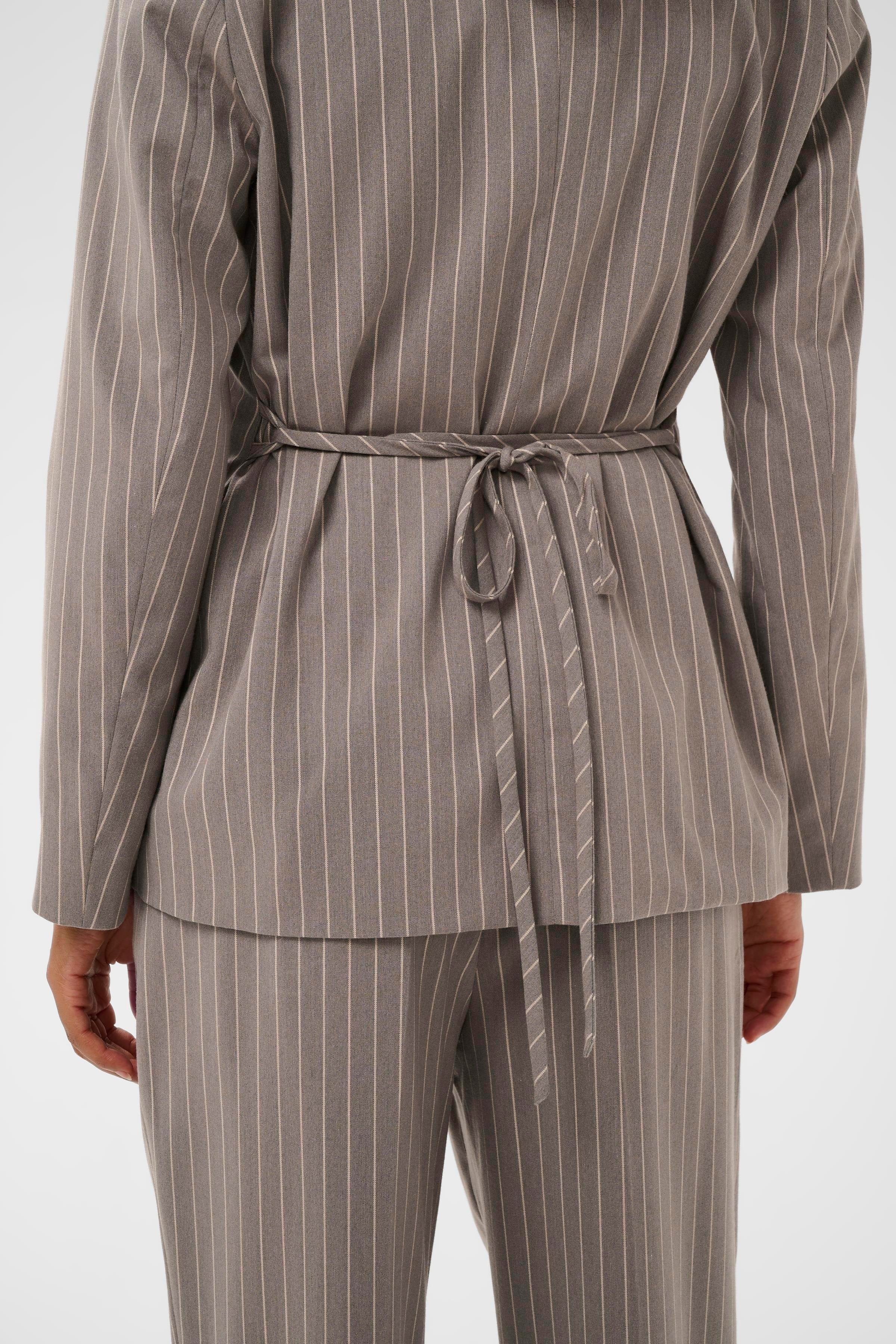 KAmerril Blazer LOOKBOOK DETAIL 10511152-108808