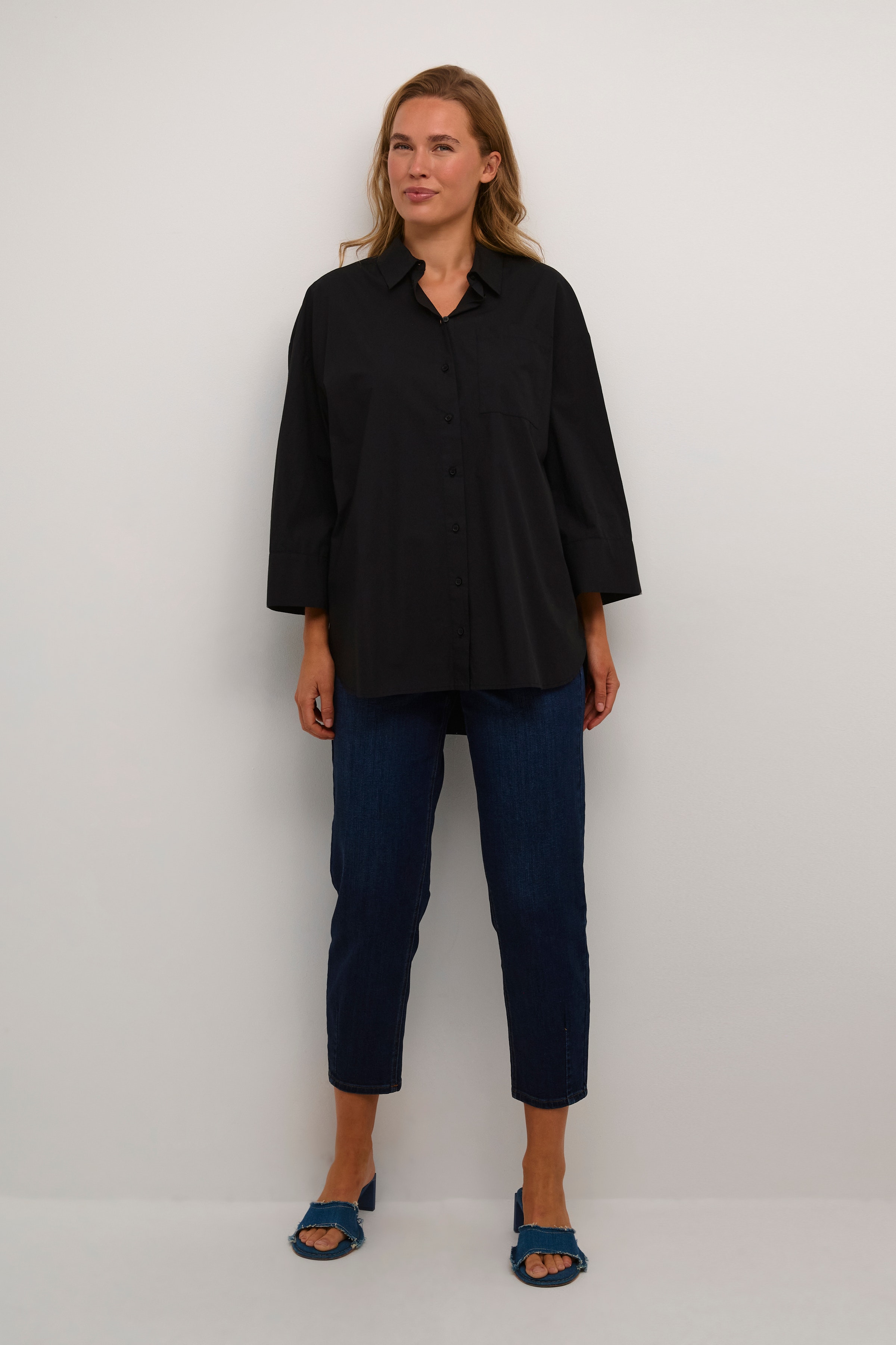 KAerika Bluse LOOKBOOK FRONT 10508339-100121